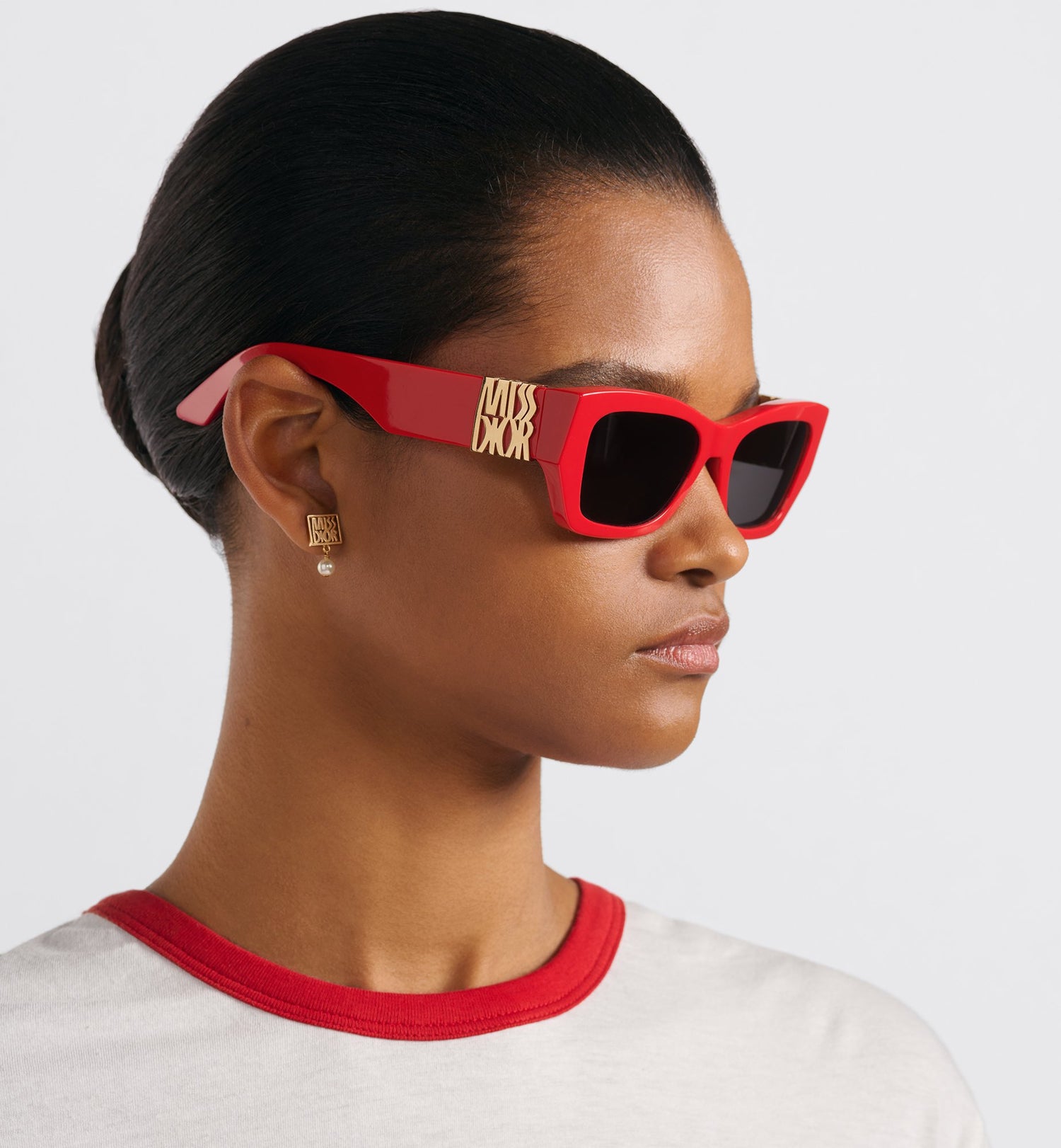 Missdior S1I Red Rectangular Sunglasses