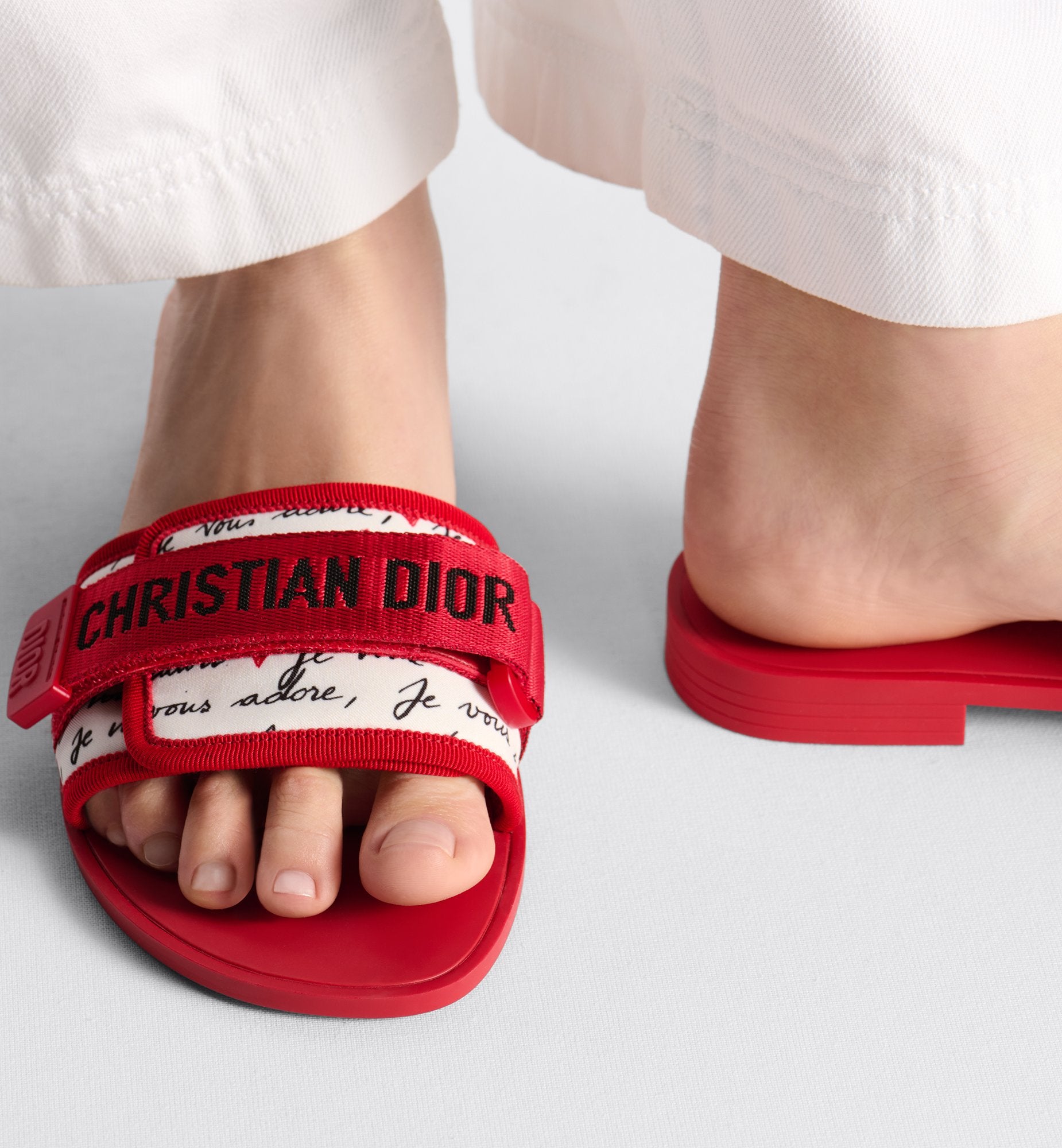 Dioramour Dio(R)Evolution Slide White Technical Fabric With Black And Red Je Vous Adore Motif