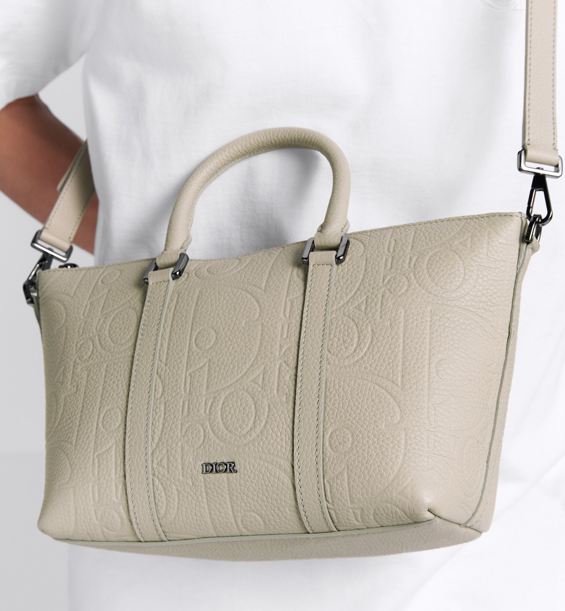 Weekender 25 Beige Dior Gravity Leather And Beige Grained Calfskin