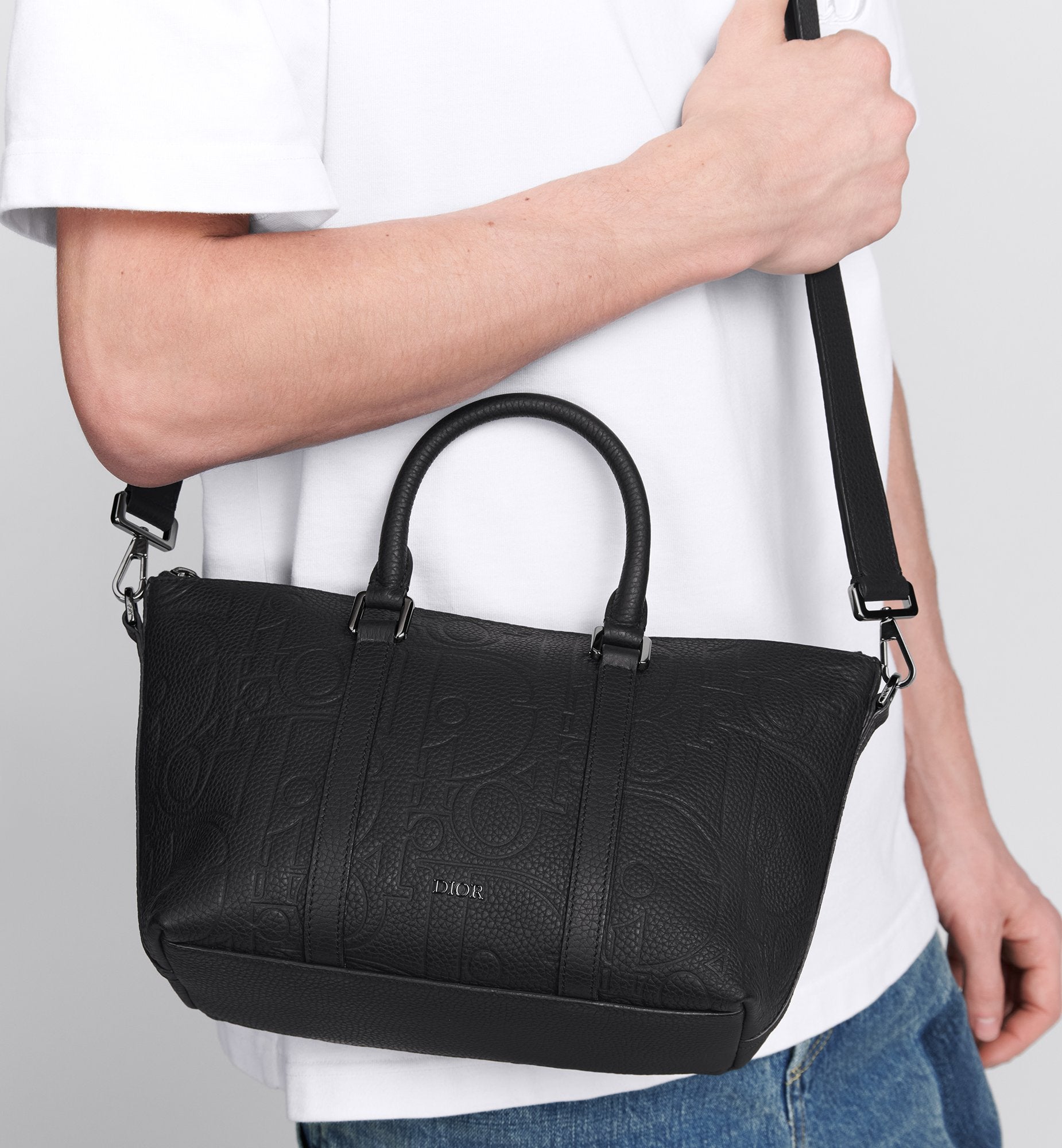 Weekender 25 Black Dior Gravity Leather And Black Grained Calfskin