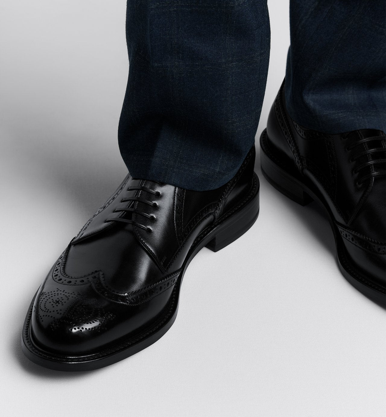 Dior Embassy Derby Brogue Black Calfskin With Patina Finish