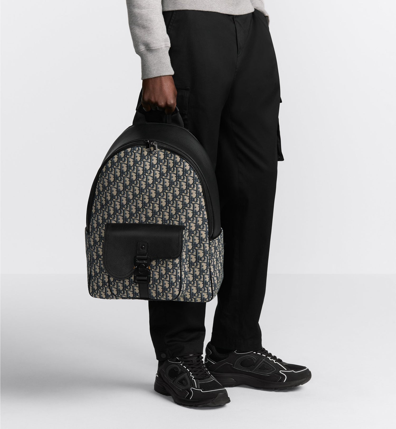 Saddle Zip Backpack Beige And Black Dior Oblique Jacquard With Black Grained Calfskin