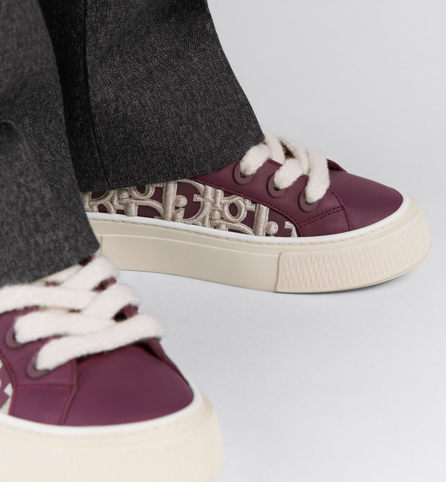 B33 Sneaker - Limited And Numbered Edition Burgundy Smooth Calfskin With Cream Dior Oblique Raised Embroidery