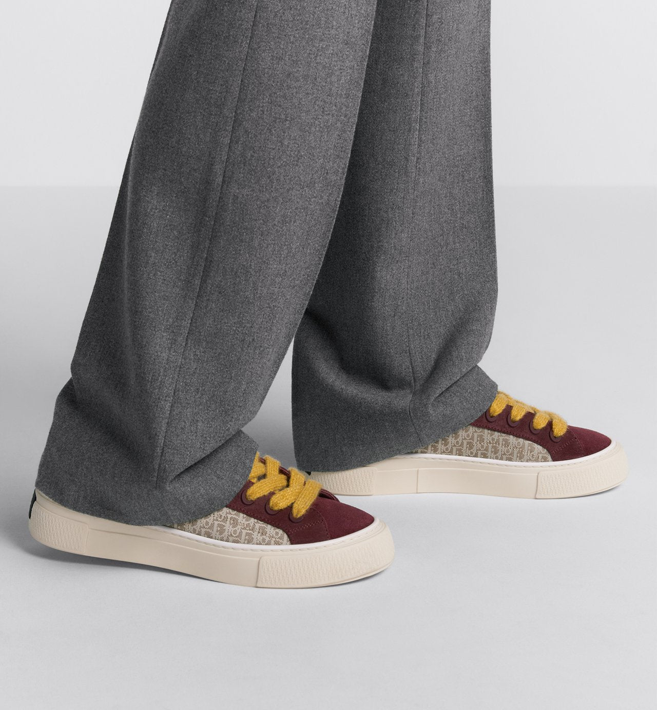 B33 Sneaker Beige Dior Oblique Jacquard And Burgundy Suede