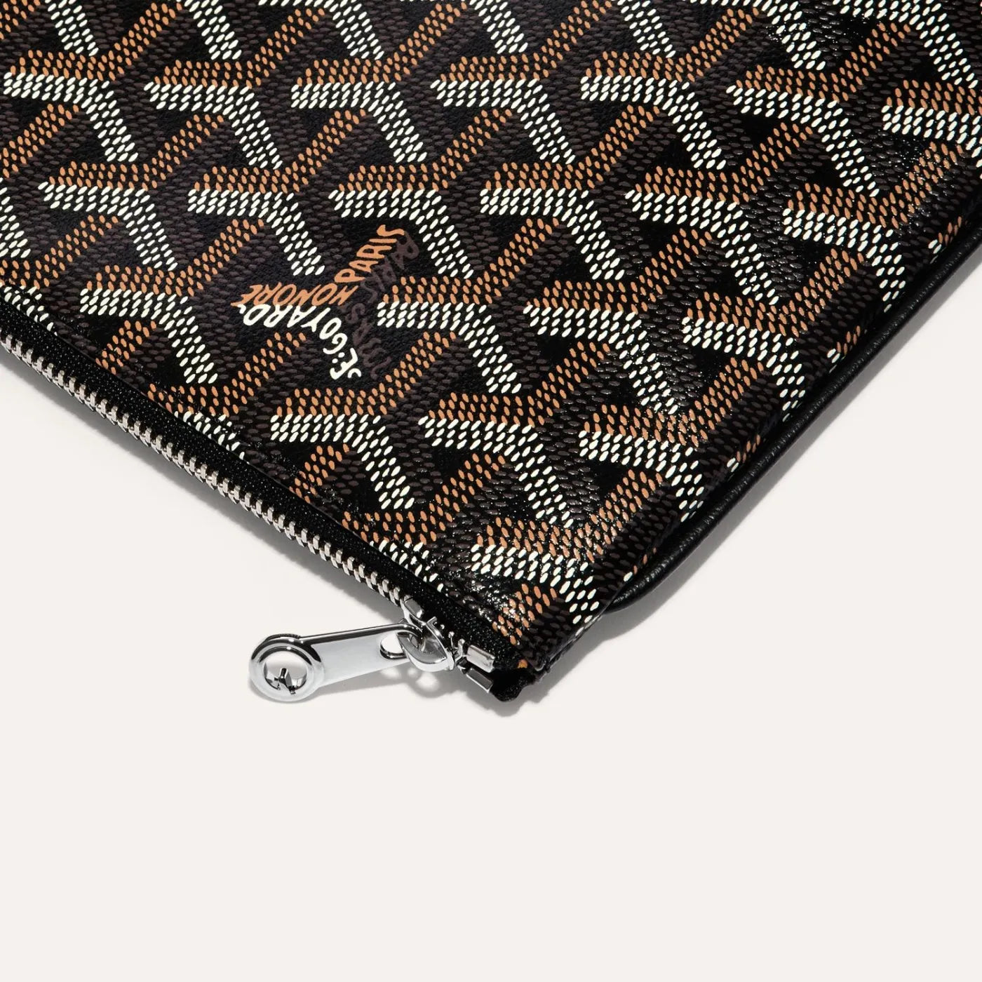 Goyard classic color senat mm pouch hotsell