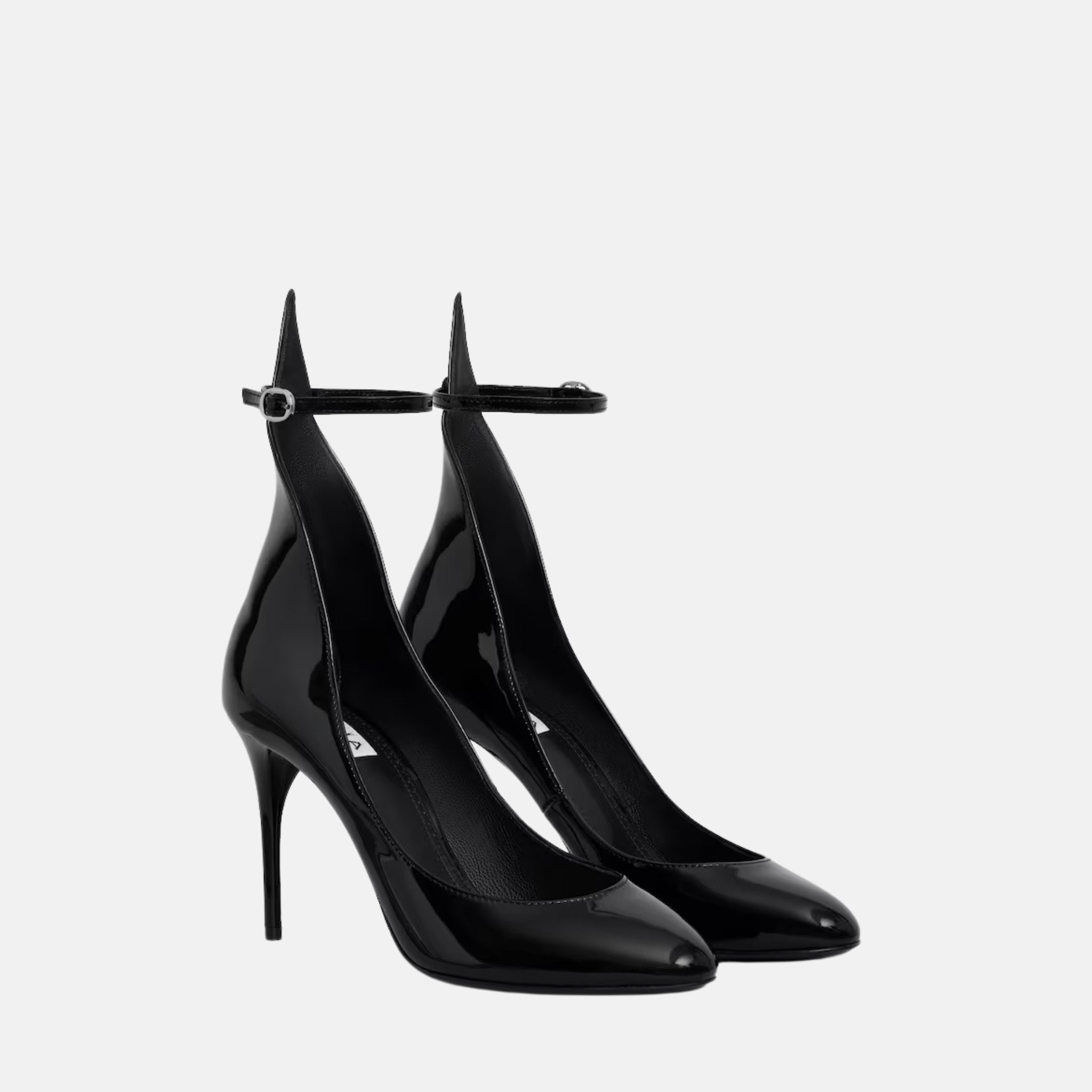 Alaia Decollete Pumps In Patent Leather, Black, Front