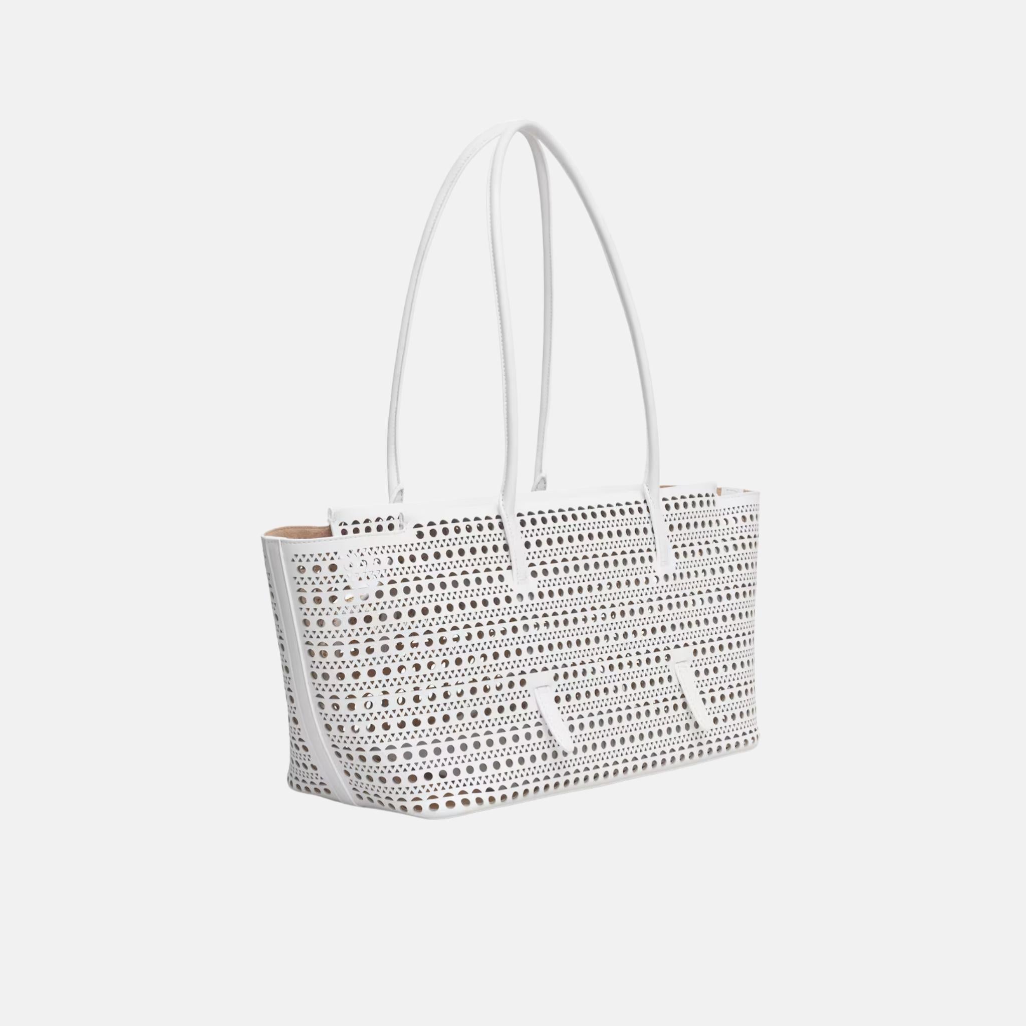 Alaia Neo Mina 32 Bag In Vienne Calfskin, Side
