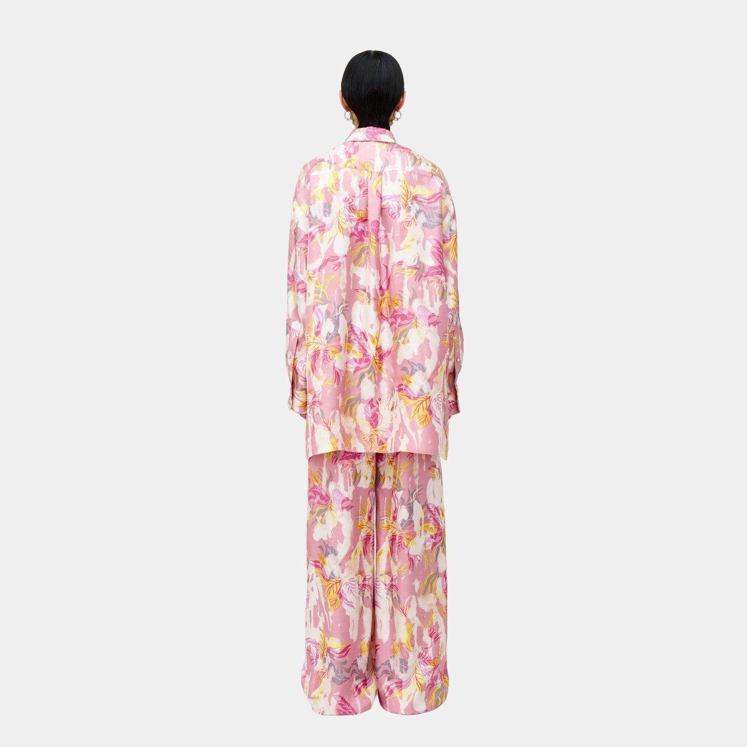 Alexander Mcqueen Floral Pyjama Shirt in Pale Pink, Model