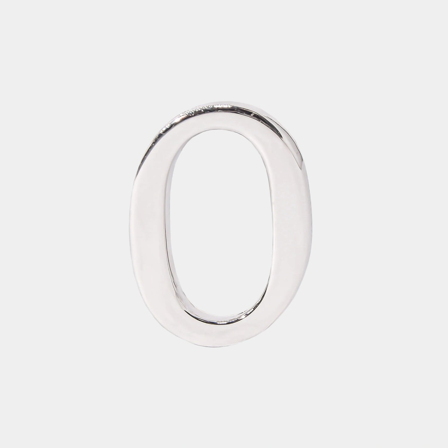 Ashna Mehta Alphabet Bag Bijoux Plain 18K White Gold, Letter O