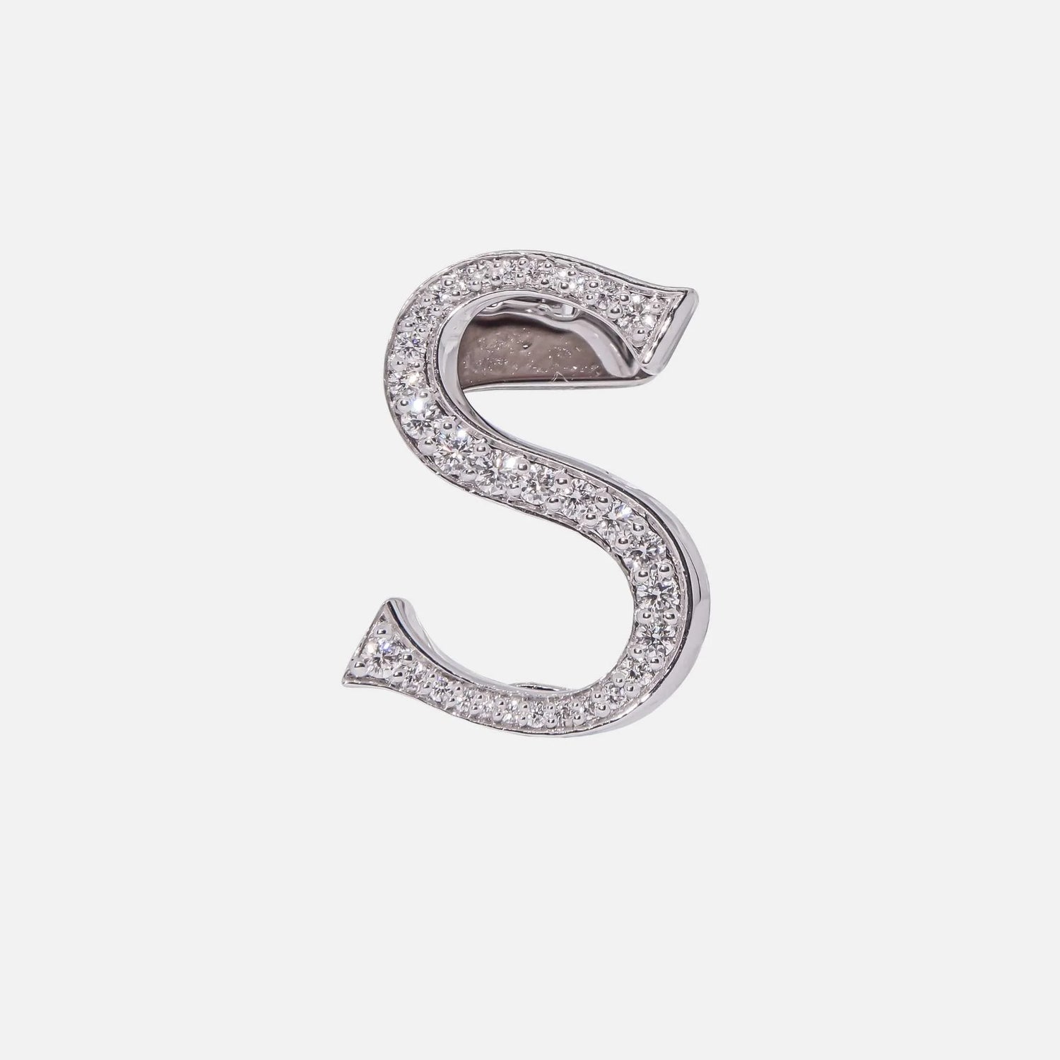 Ashna Mehta Alphabets Bag Bijoux with Natural Diamonds in White Gold, S