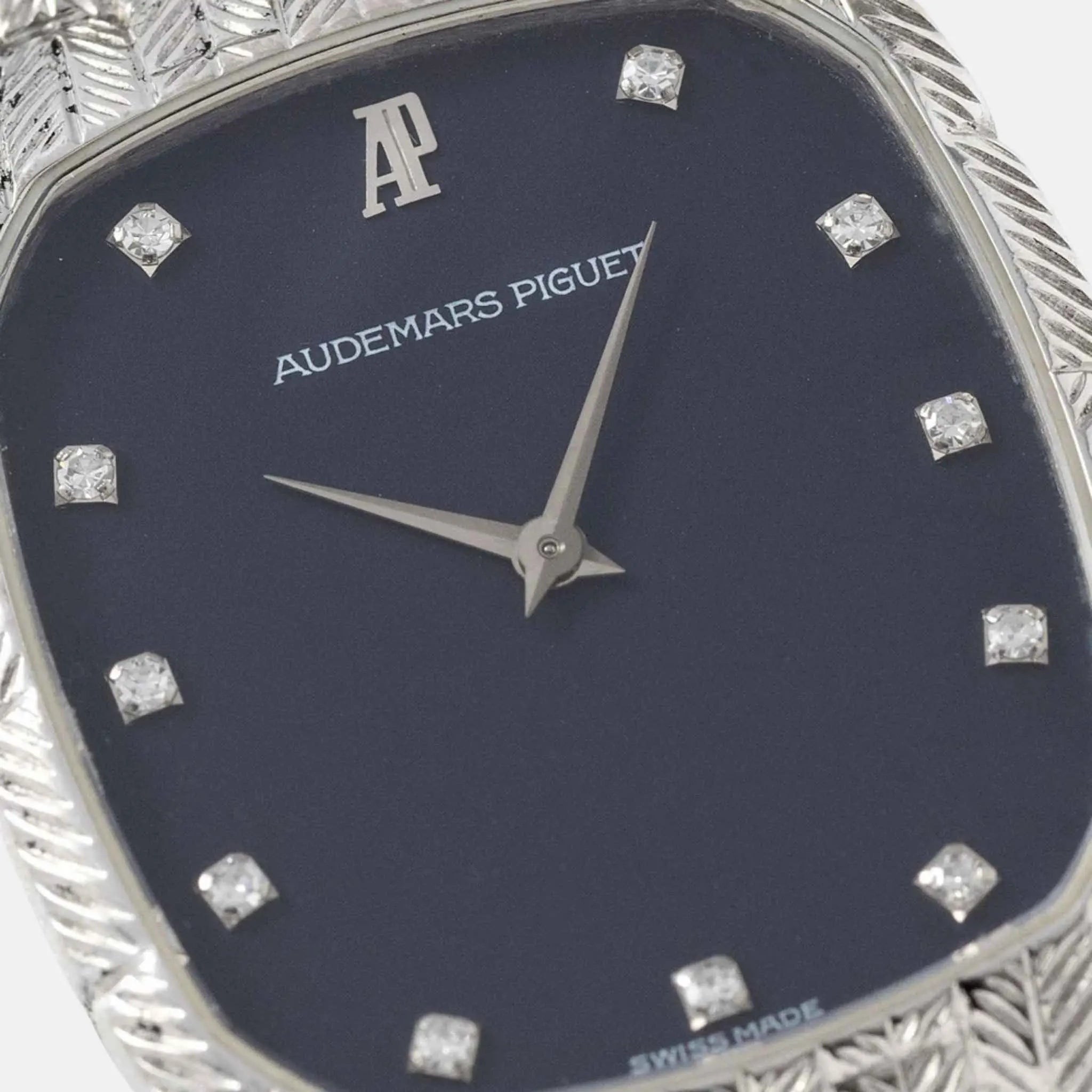 Cobra 18K White Gold Blue Diamond Dial
