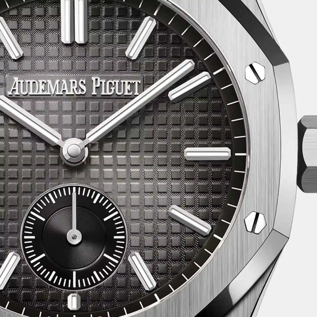 Audemars Piguet Royal Oak Minute Repeater Supersonnerie Ref. 26591TI.OO.1252TI.03، لقطة مقرّبة