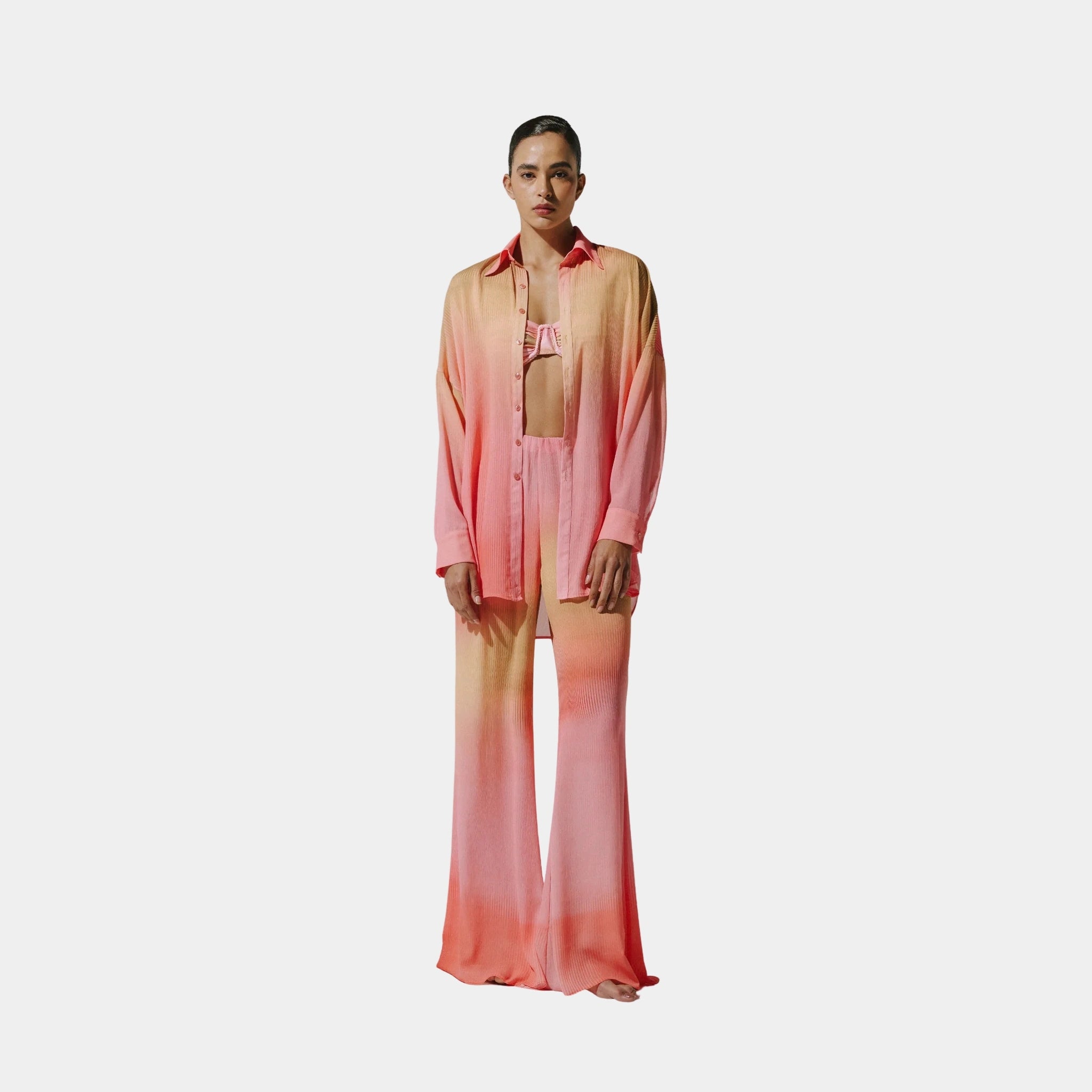 Baobab Lulu Shirt, Coral Reef, Model