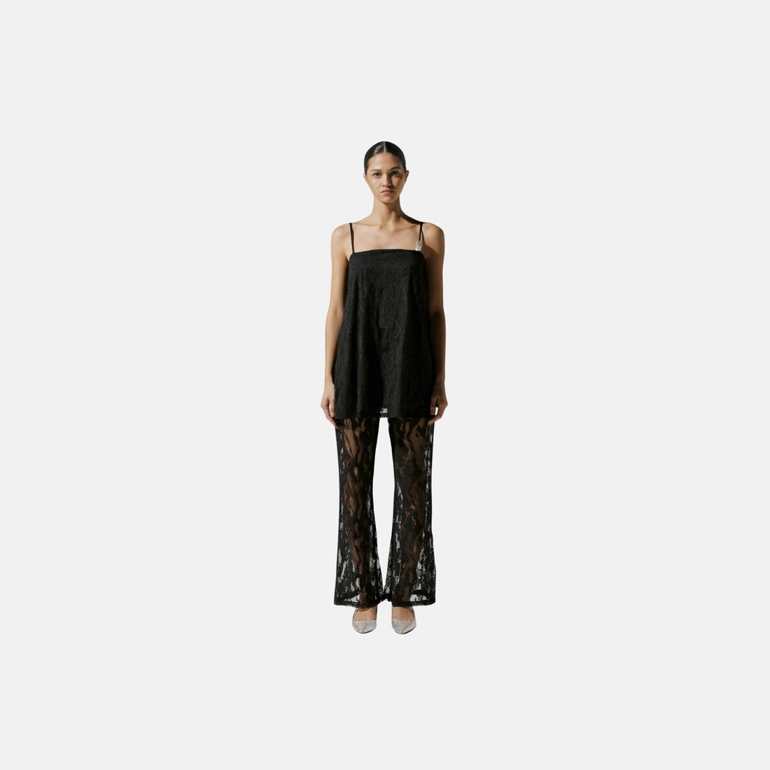 Baobab Porto Top, Black Pepper, Model, Front