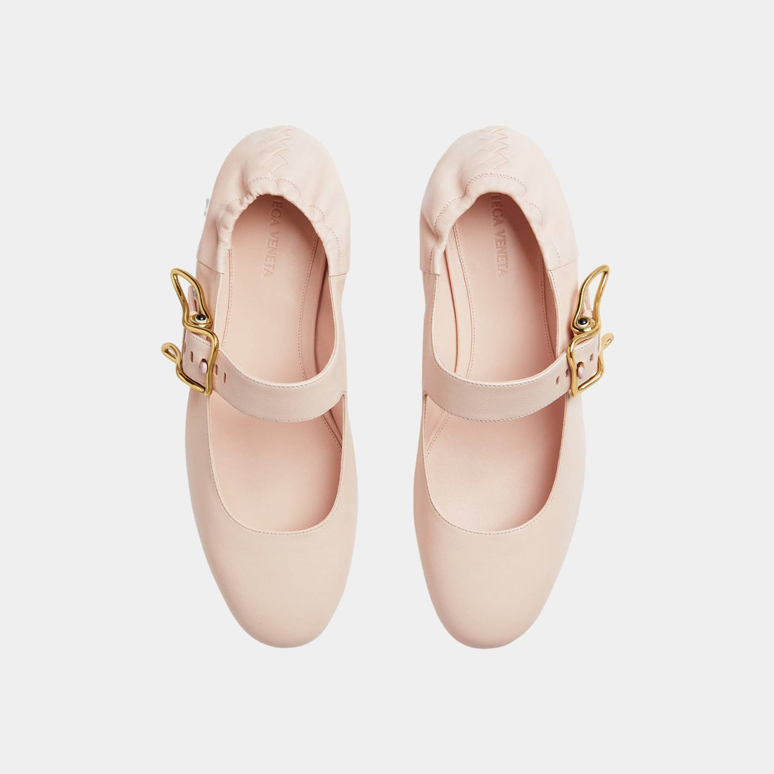 Bottega Veneta حذاء Astaire Mary-Jane باليرينا بإبزيم على شكل أرنب، من الأعلى