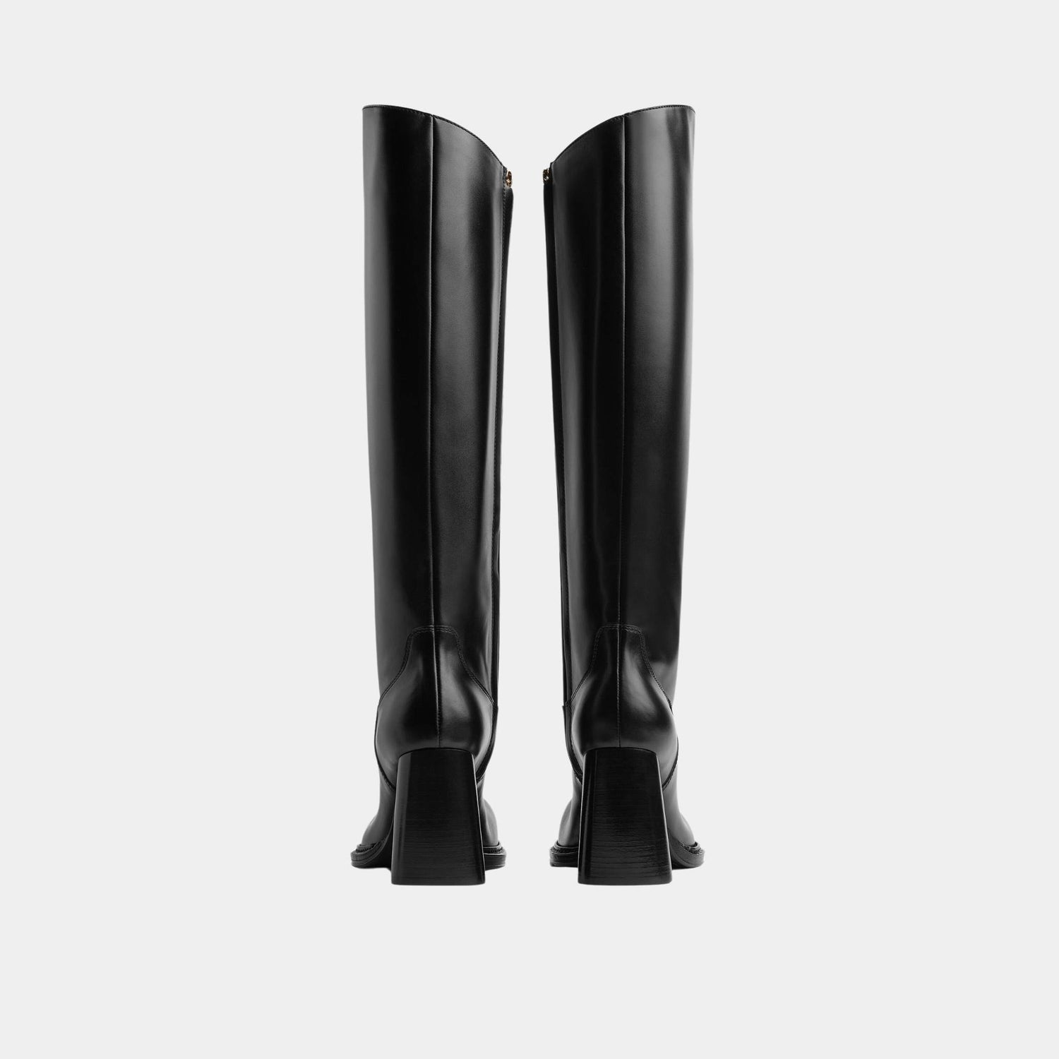 Bottega Veneta Cliff Knee-high Boot Calfskin with Voluminous Toe Shape, Back