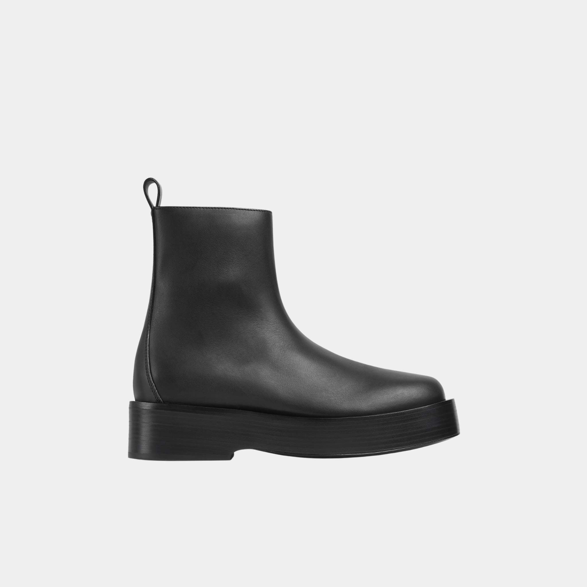 Bottega Veneta Torino Ankle Boot Smooth Calfskin Flatform Outsole, Side