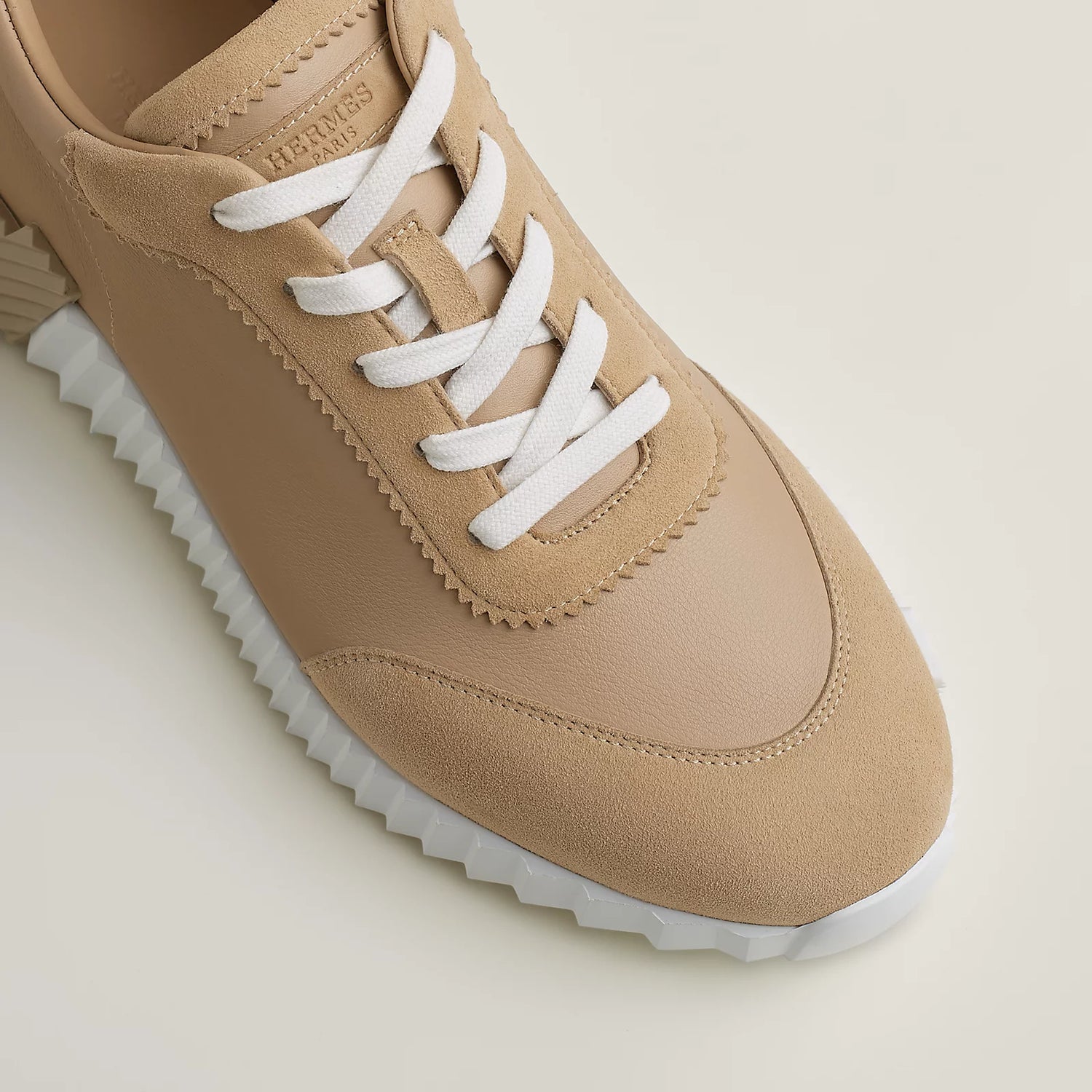 Bouncing Sneakers - Beige Lin