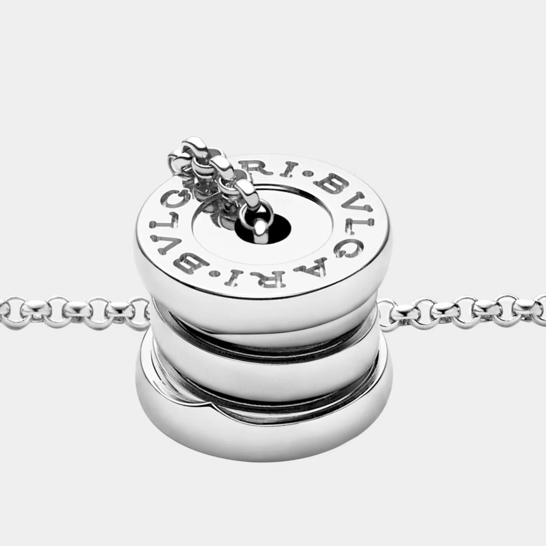 B.zero1 gold round mini pendant necklace , White Gold, Closeup 