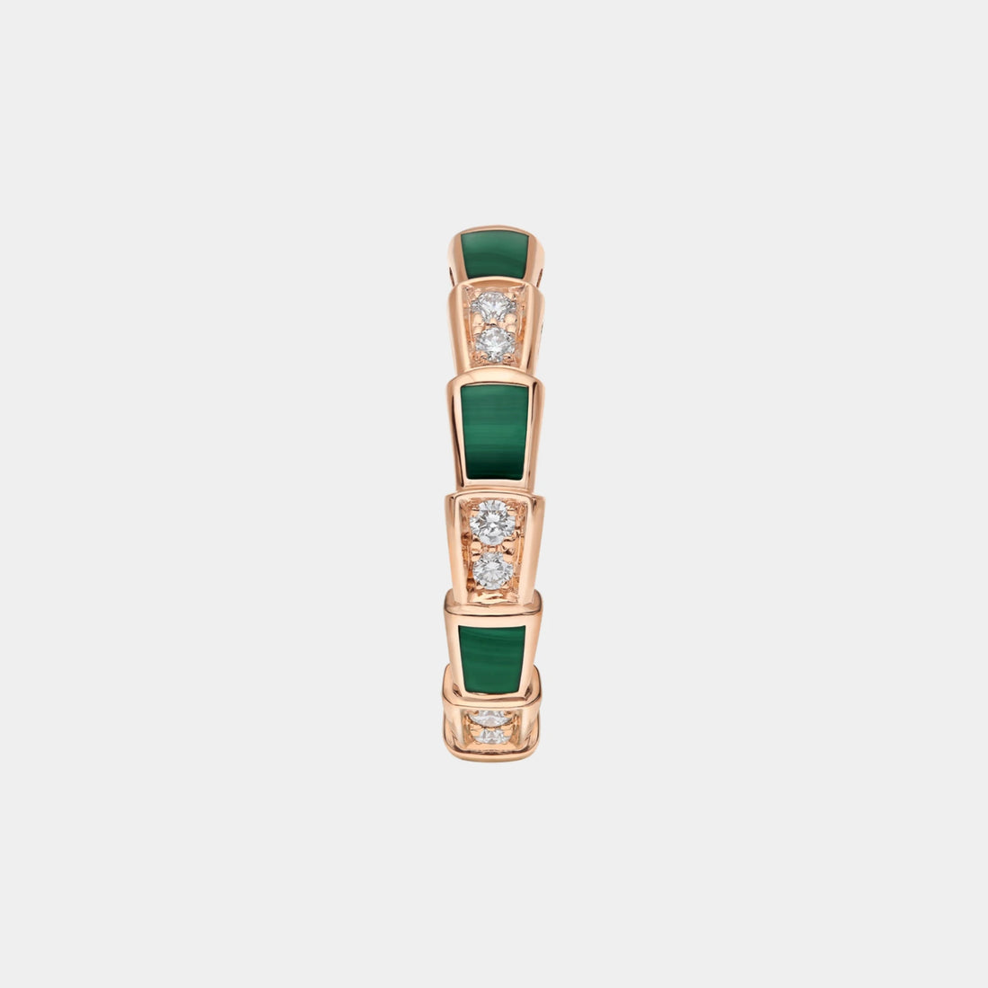 خاتم سيربنتي فايسر الرفيع من Bvlgari مع الملكيت وألماس بافي، ذهب وردي، من الأمام