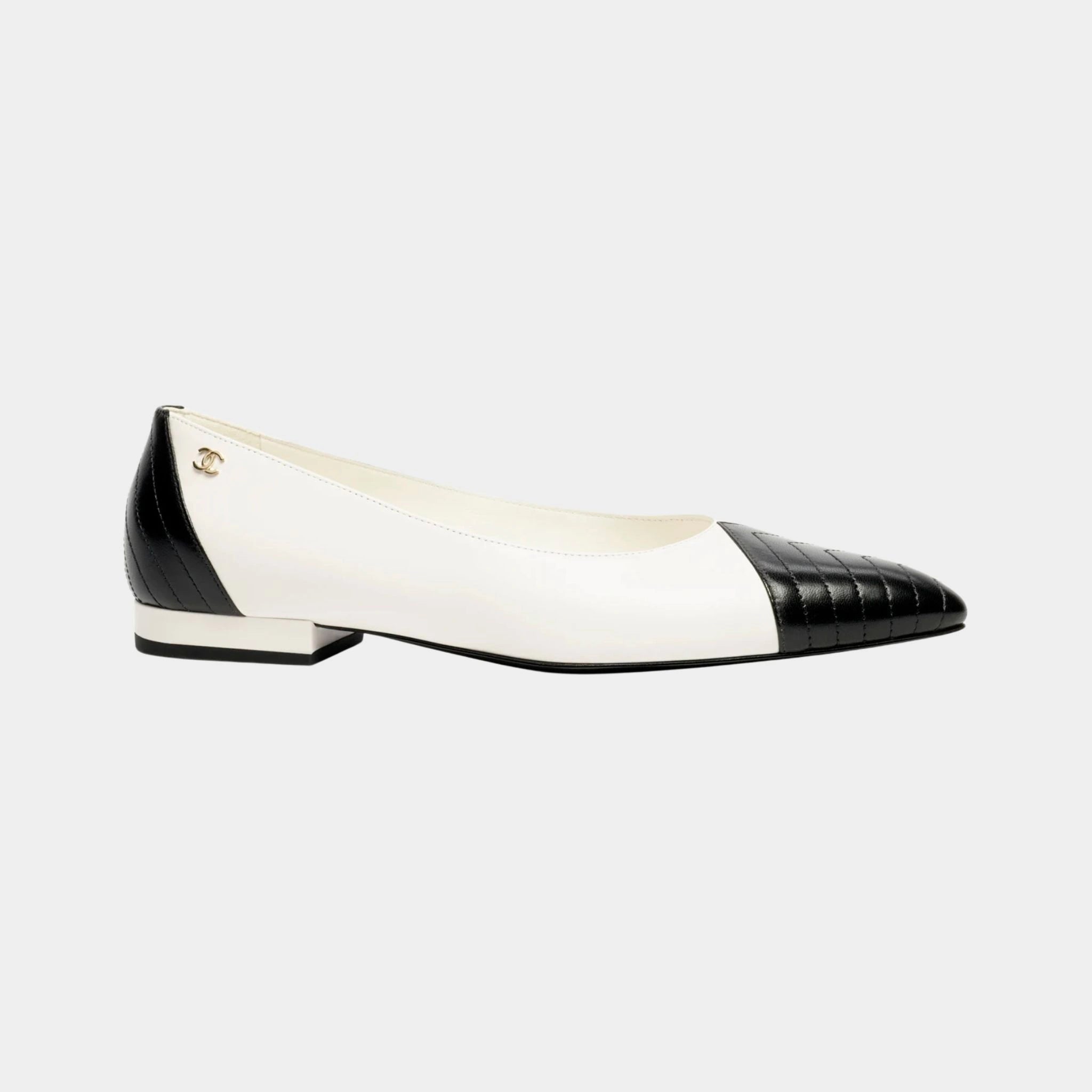 Chanel Ballerinas Lamb Black &amp; White