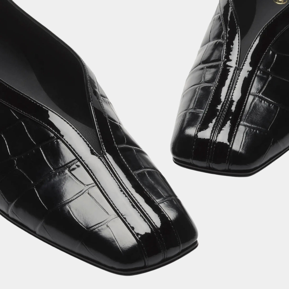 Ballet Flats in Crocodile Embossed Calfskin & Patent Calfskin
