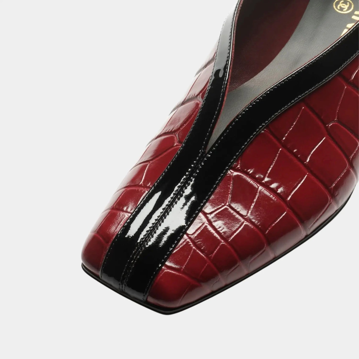 Ballet Flats in Crocodile Embossed Calfskin &amp; Patent Calfskin