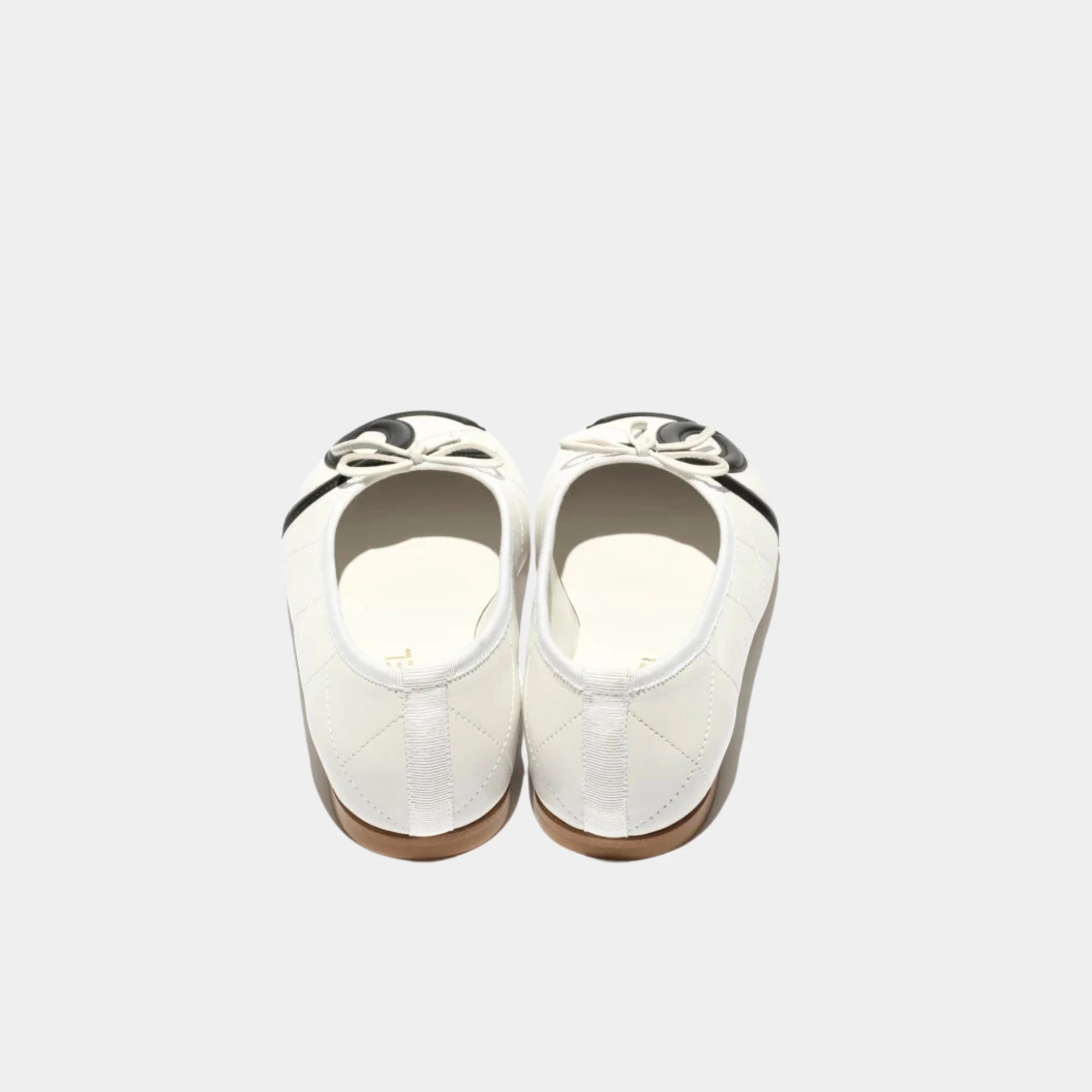 Chanel Ballet Flats in Lambskin, White, Back