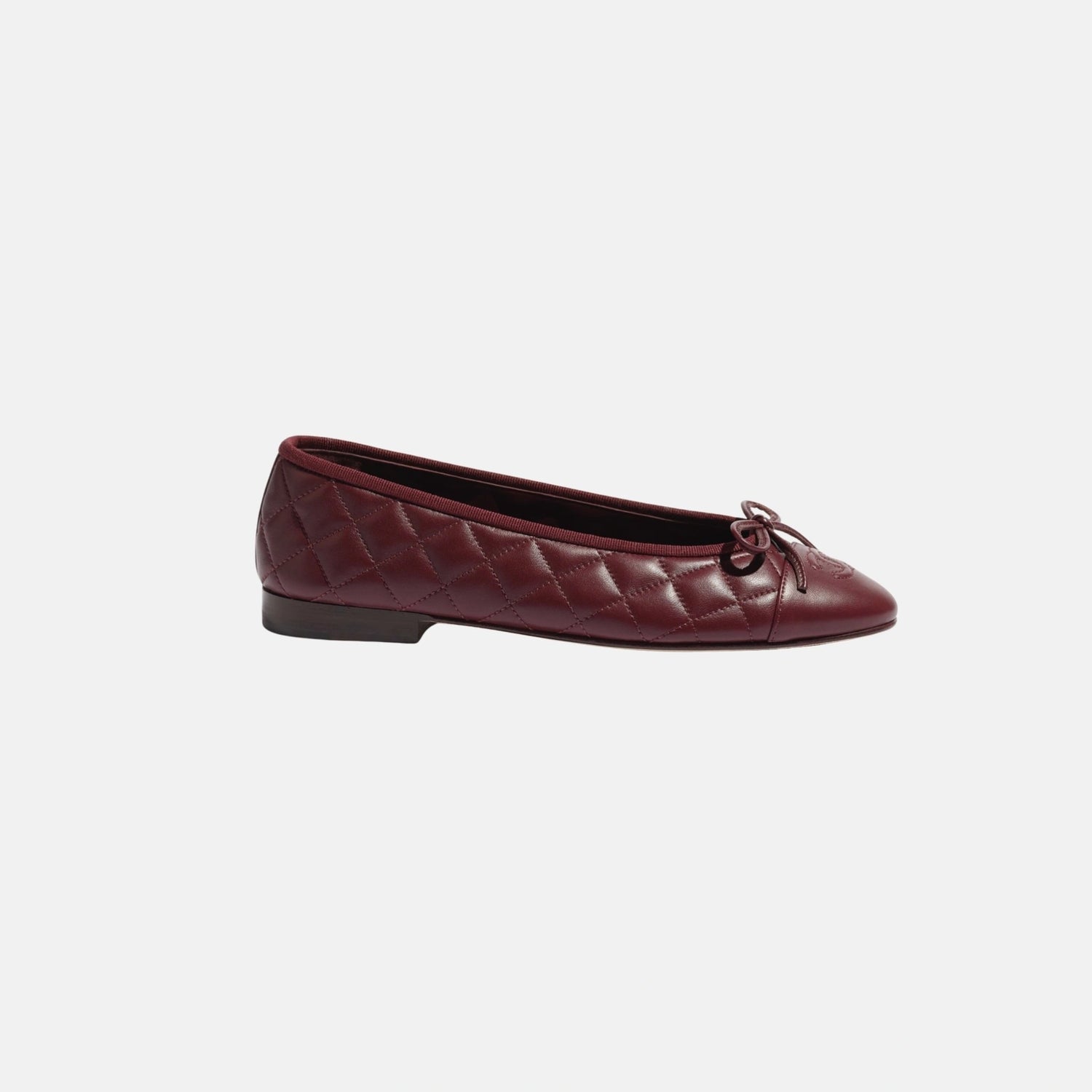 Chanel Ballet Flats in Lambskin Leather, Dark Burgundy, Side