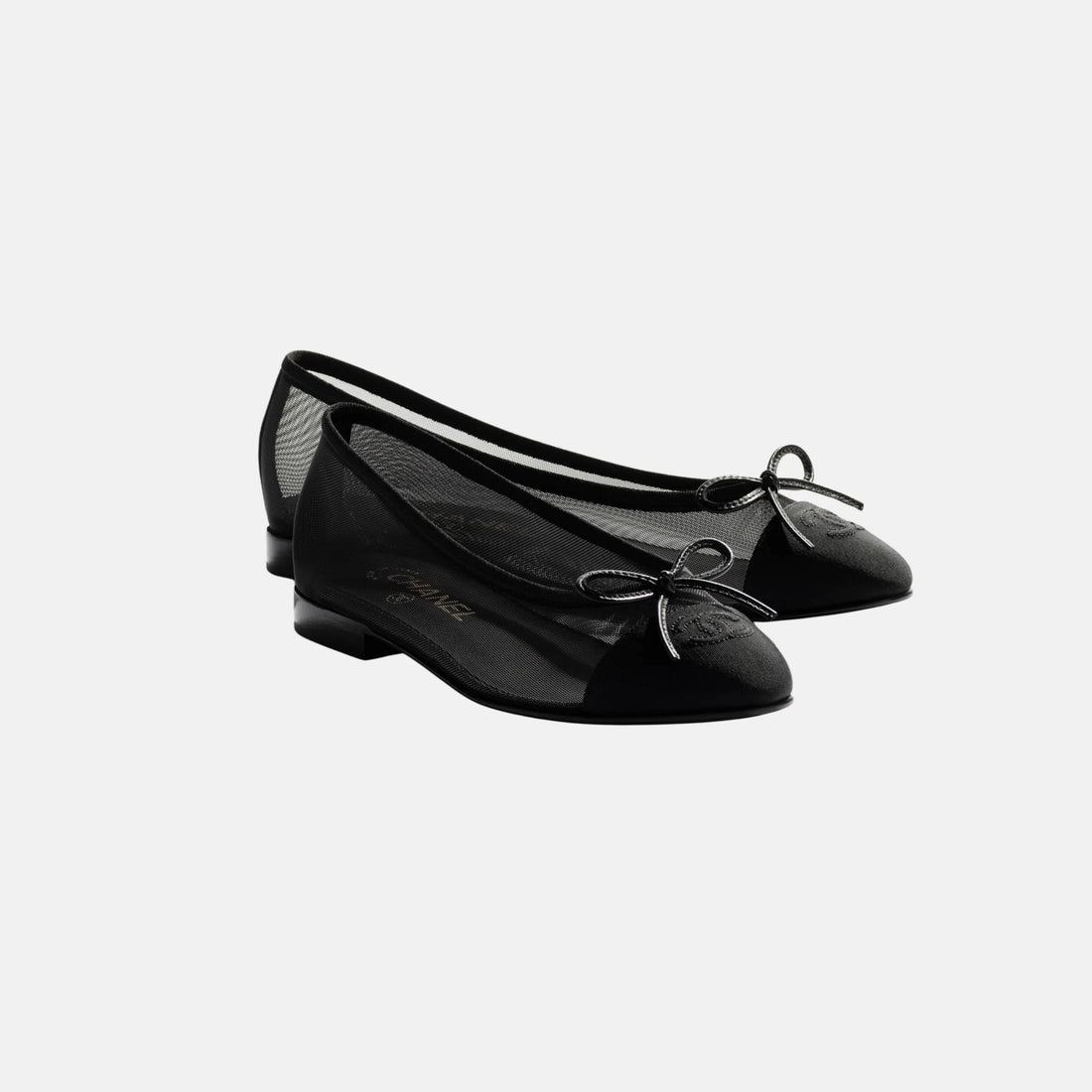 Chanel Ballet Flats in Mesh and Grosgrain, Black, Front