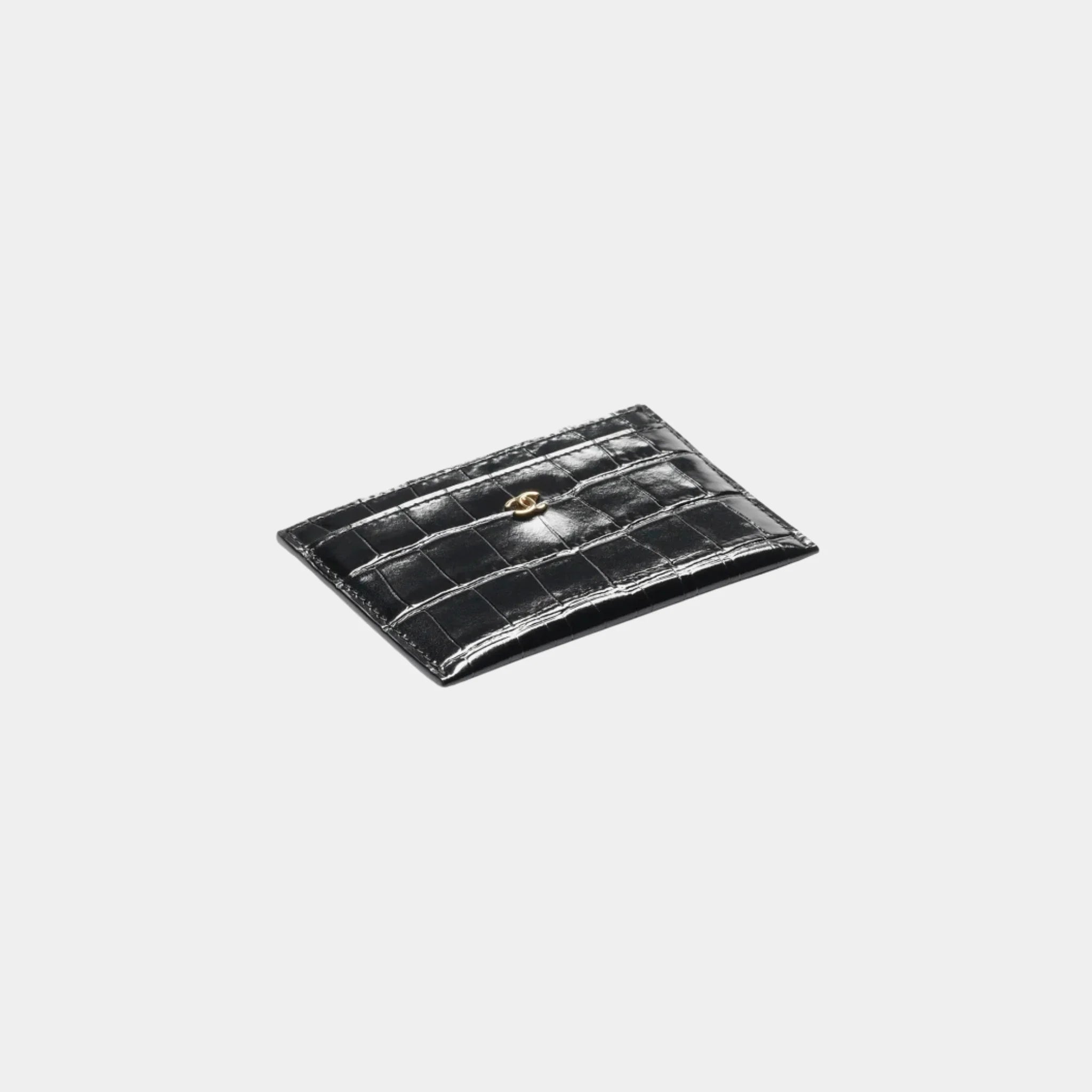 Chanel Card Holder in Crocodile Embossed Calfskin &amp; Gold-Tone Metal, Black, Front