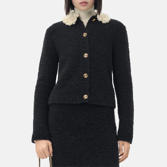 Chanel Cardigan Cashmere in Black and Ecru — Coco Neige 2026