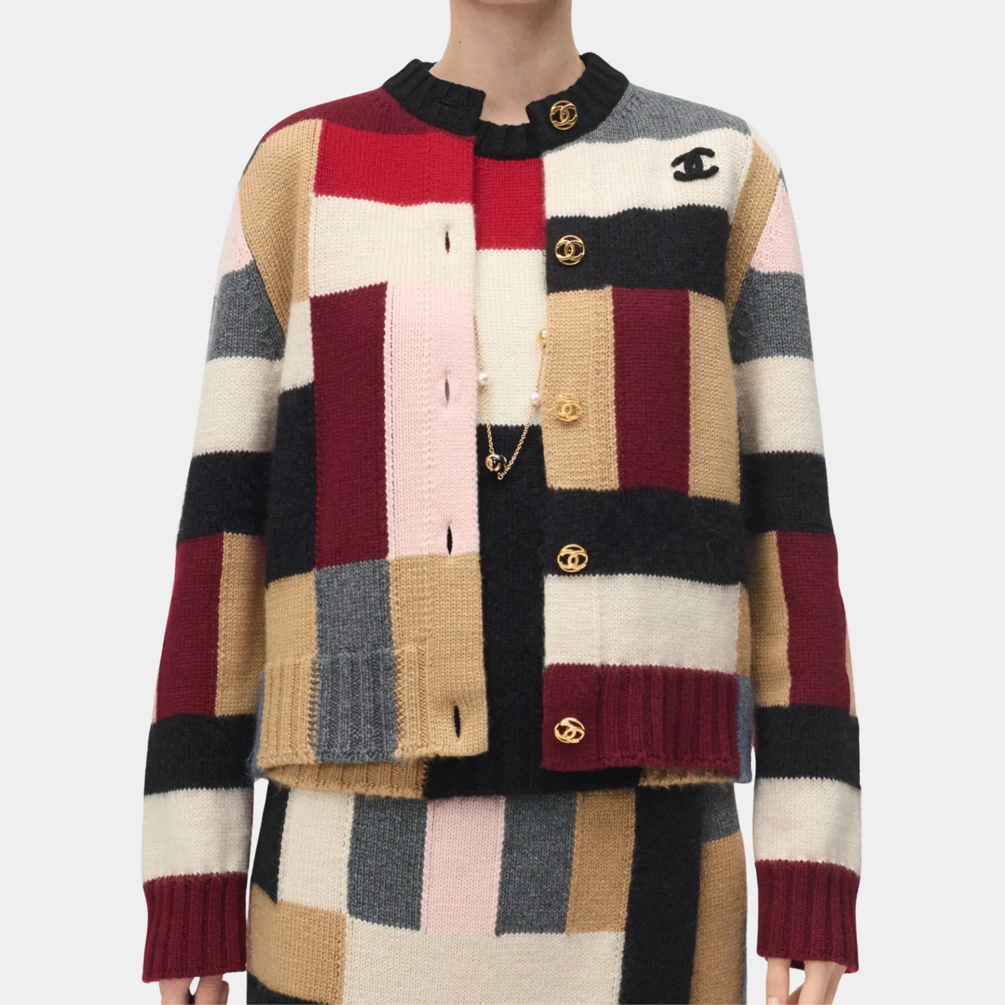 Chanel Cardigan Cashmere &amp; Wool Black, Red &amp; Multicolor