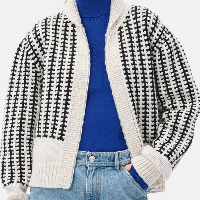 Chanel Cardigan Wool & Silk in Ecru and Black — Coco Neige 2026