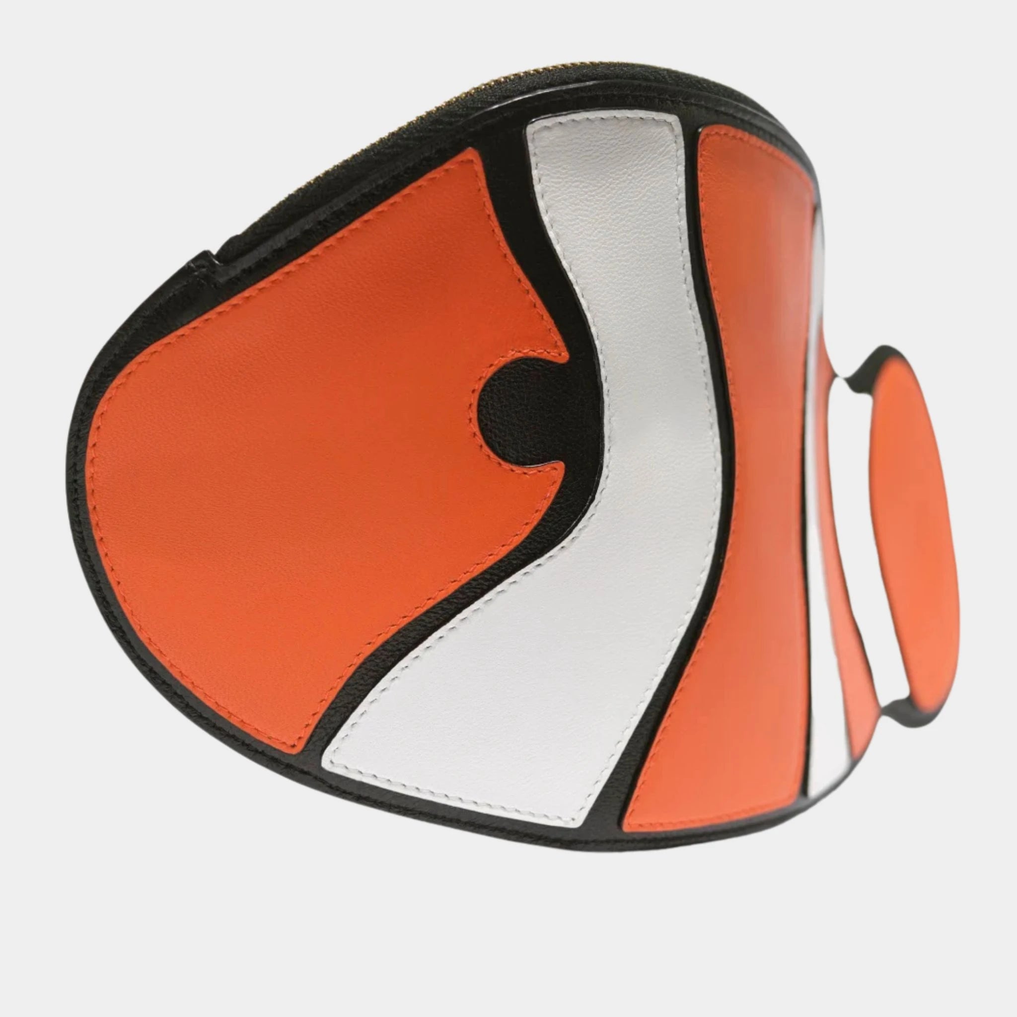 Chanel Clownfish Pouch Lamb &amp; Gold-Plated Metal Orange White &amp; Black, Closeup