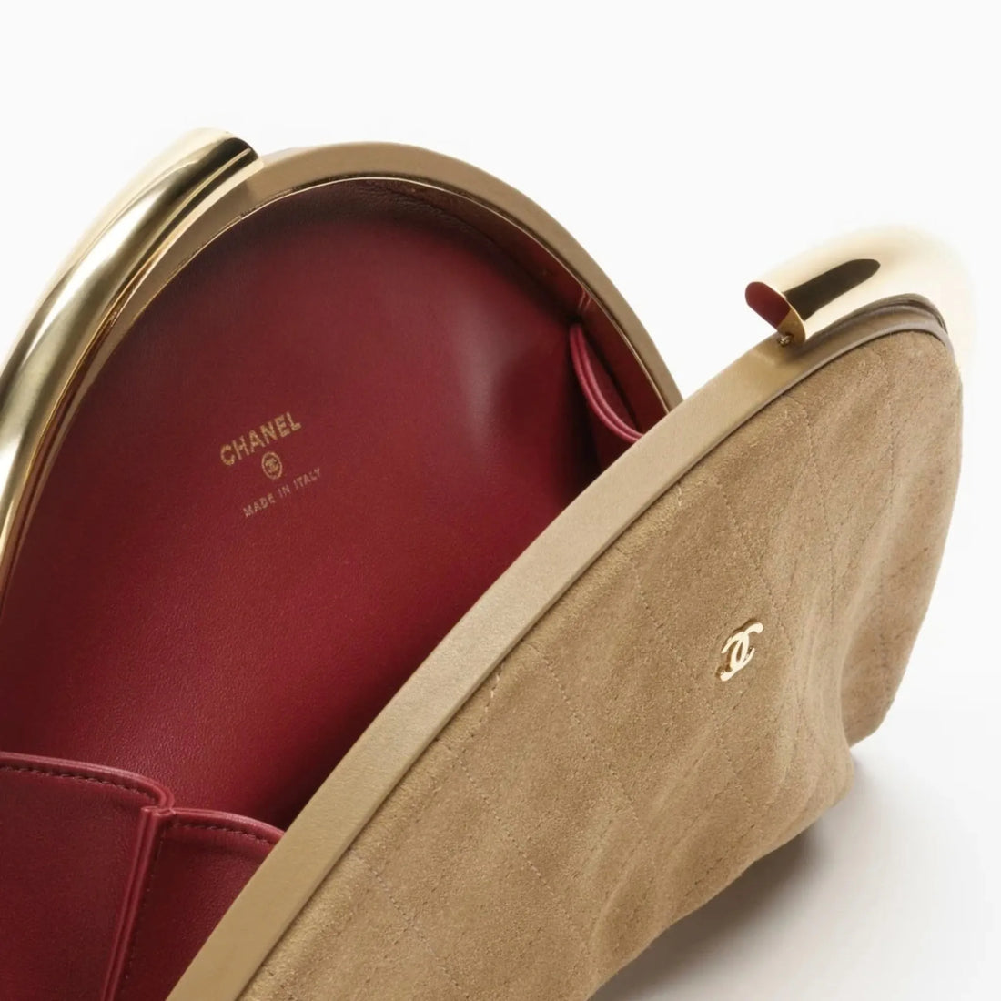 Clutch Calfskin & Gold Metal