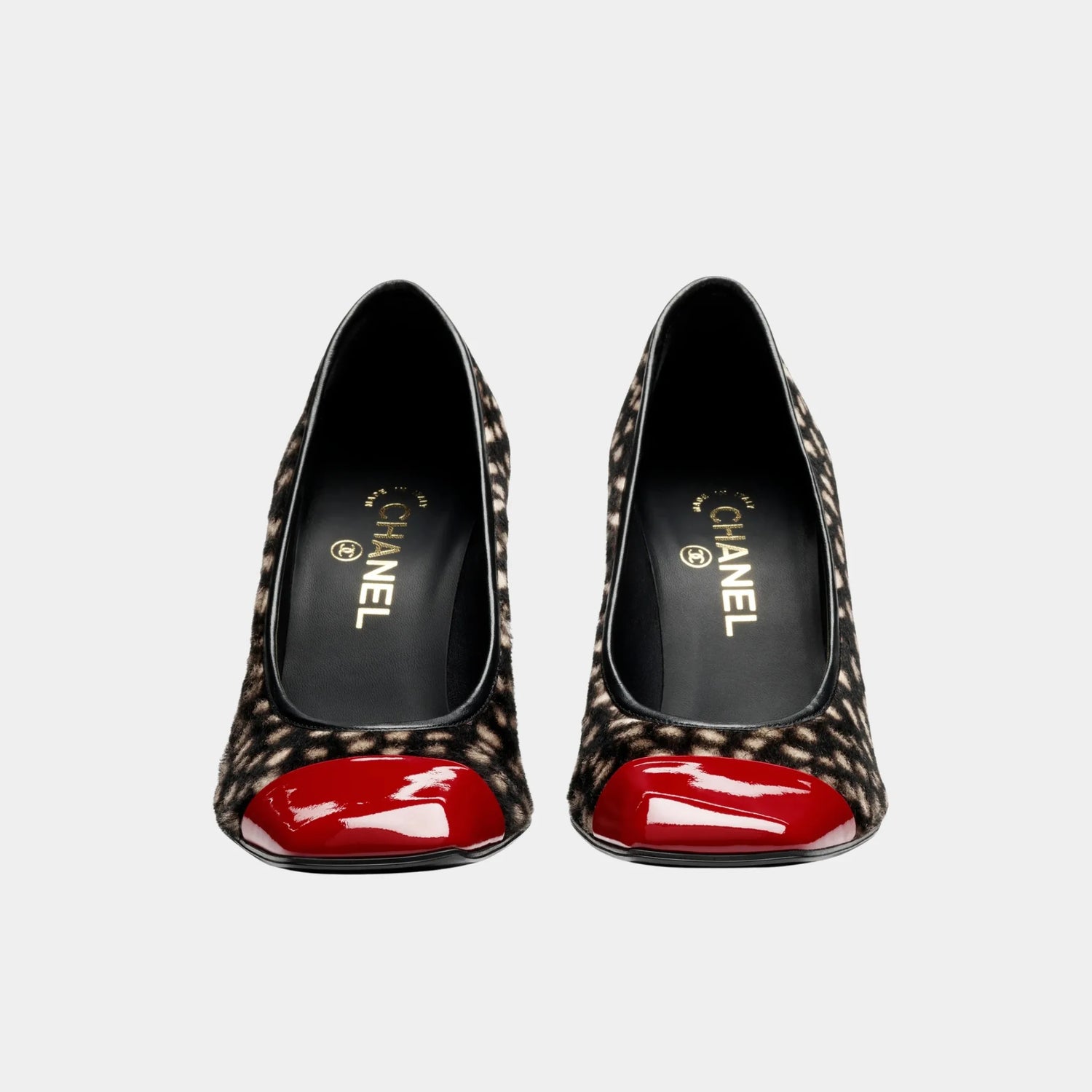 Chanel Pumps Lambskin &amp; Patent Calfskin in Black White &amp; Dark Red, Front