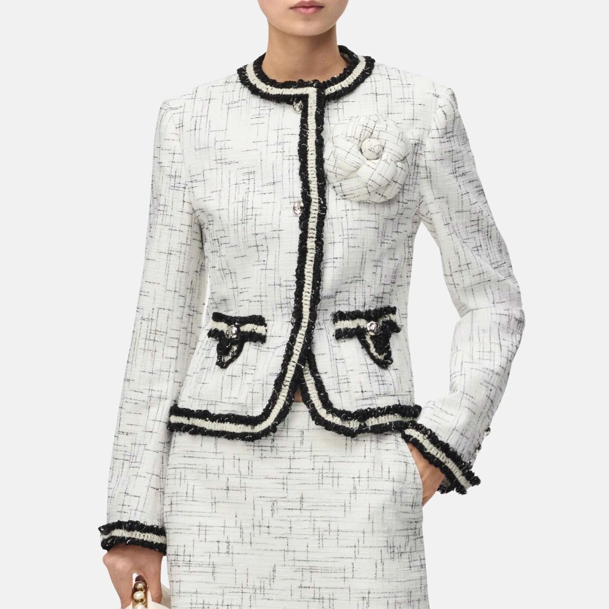 Jacket Cotton Mixed Fibers in White and Black