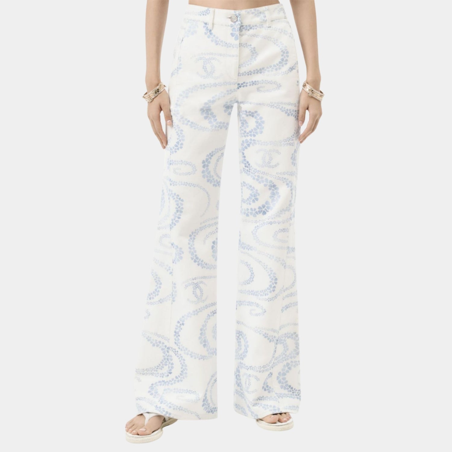 Chanel Jeans In Printed Denim Coco Beach Collection, Blue and White, Front