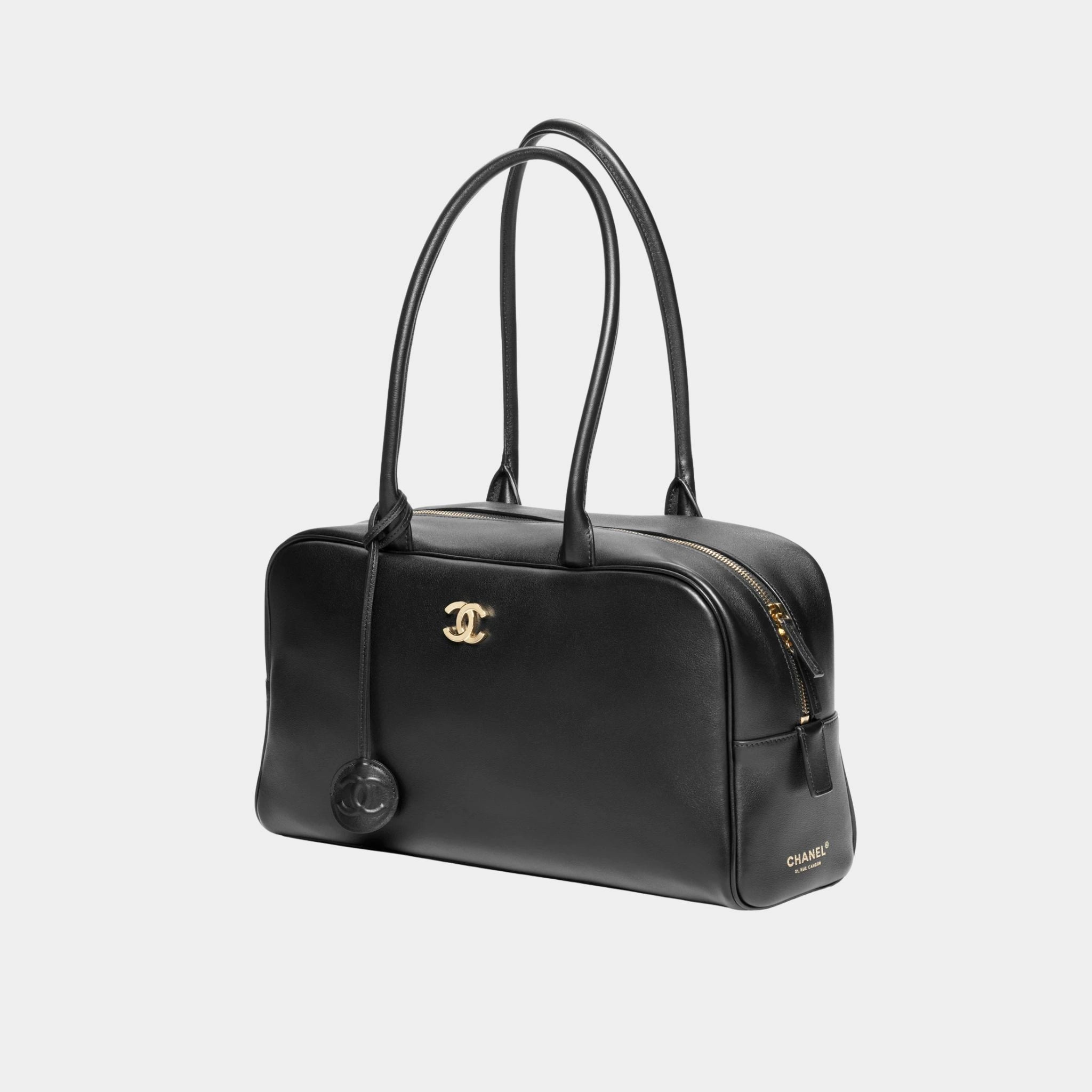 Chanel Large bowling Bag Calfskin &amp; Gold-Plated Metal Black, Front 
