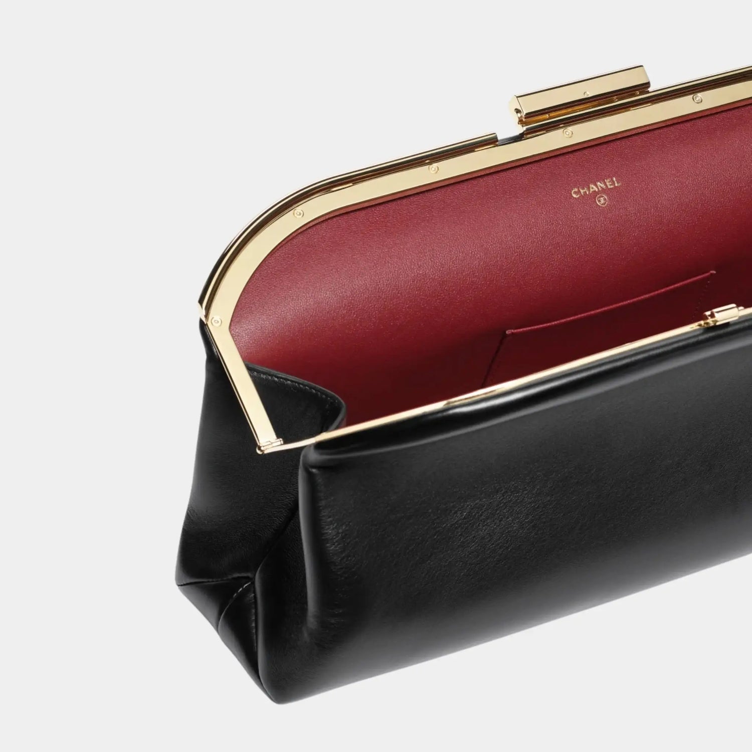 Chanel Large Clutch in Lambskin, Black, Top