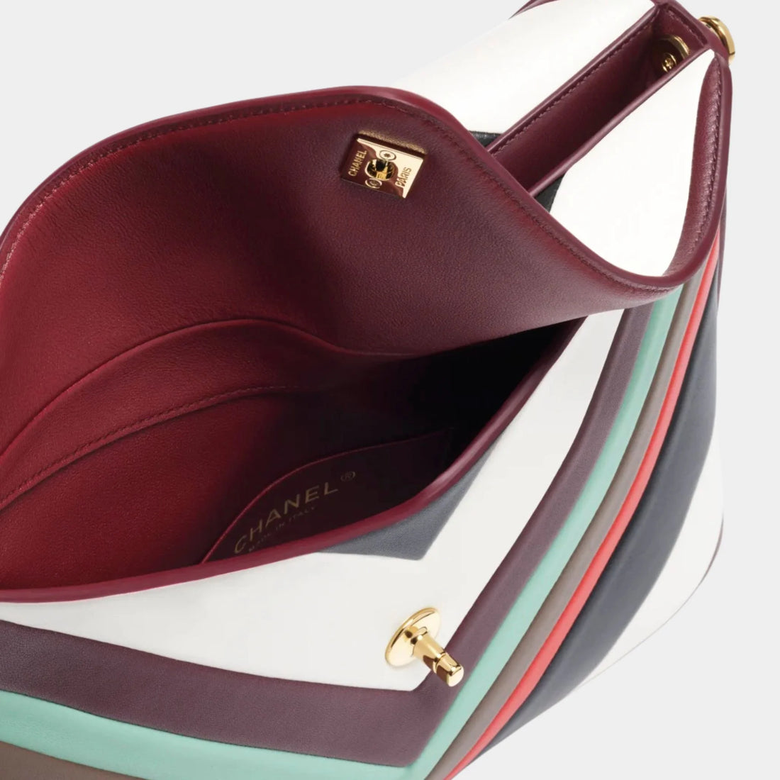 Chanel Large Hob Bag Lamb & Gold-Plated Metal White/Black/Red & Light Green, Top, Pocket