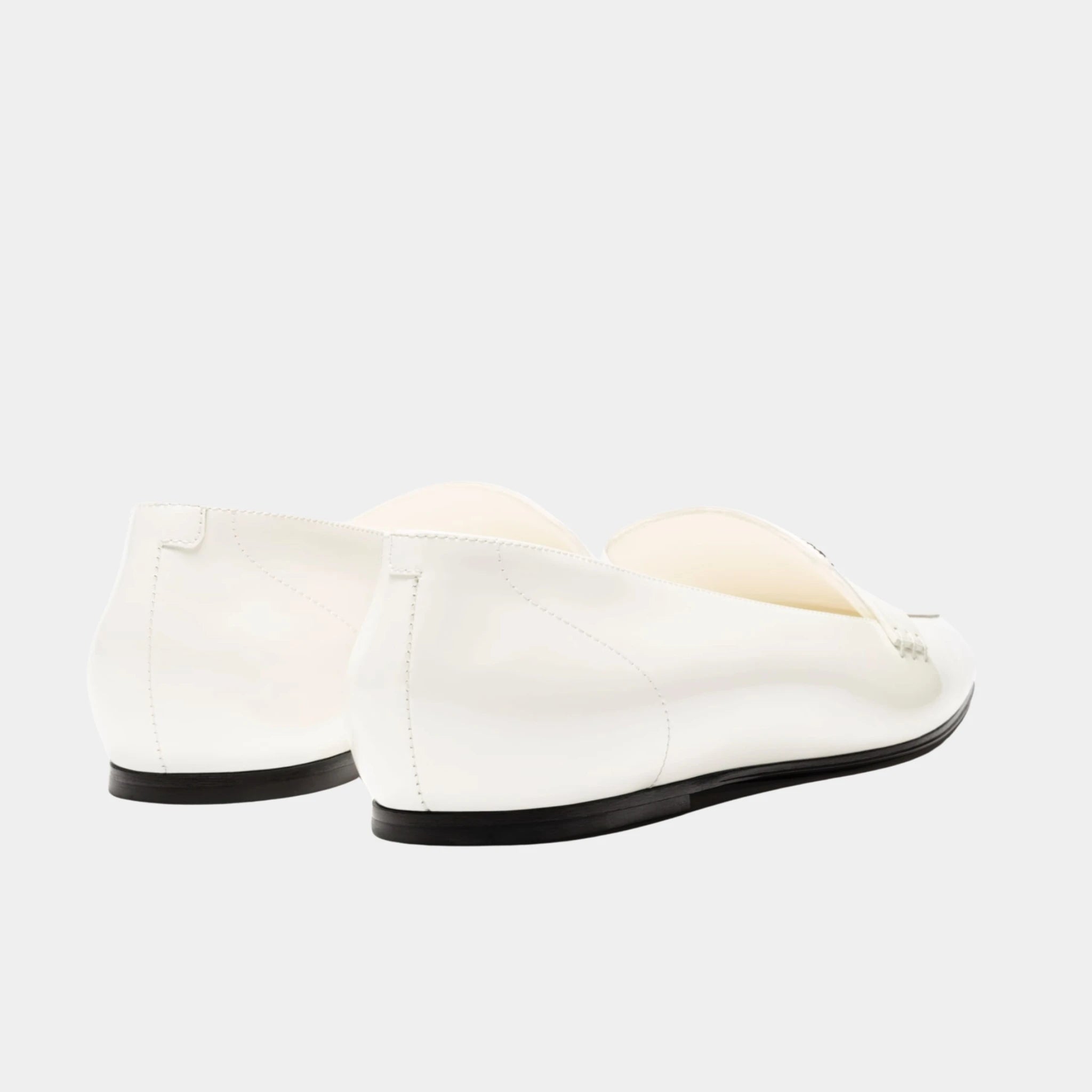 Chanel Loafers in Shiny Calfskin, White, Back