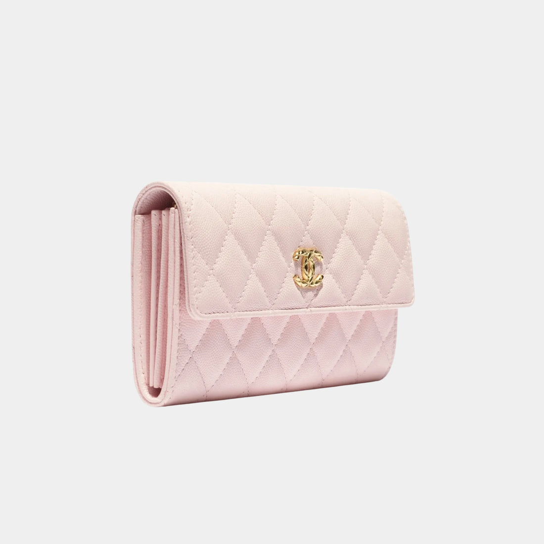 Chanel محفظة طويلة بغطاء من جلد العجل اللامع المحبب، وردي فاتح، من الجانب