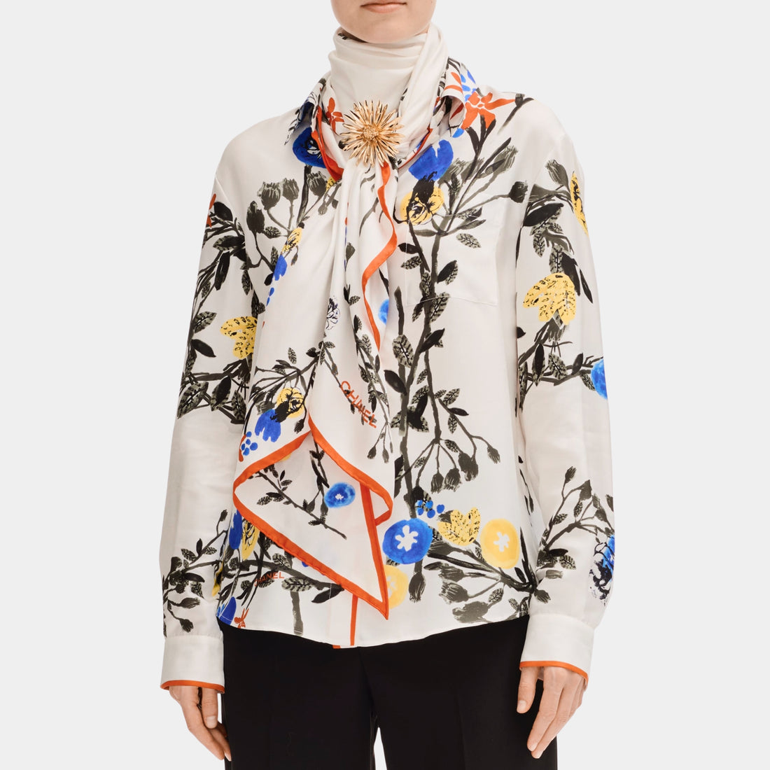 Chanel Long-sleeved Shirt in Printed Silk, Ecru, Front