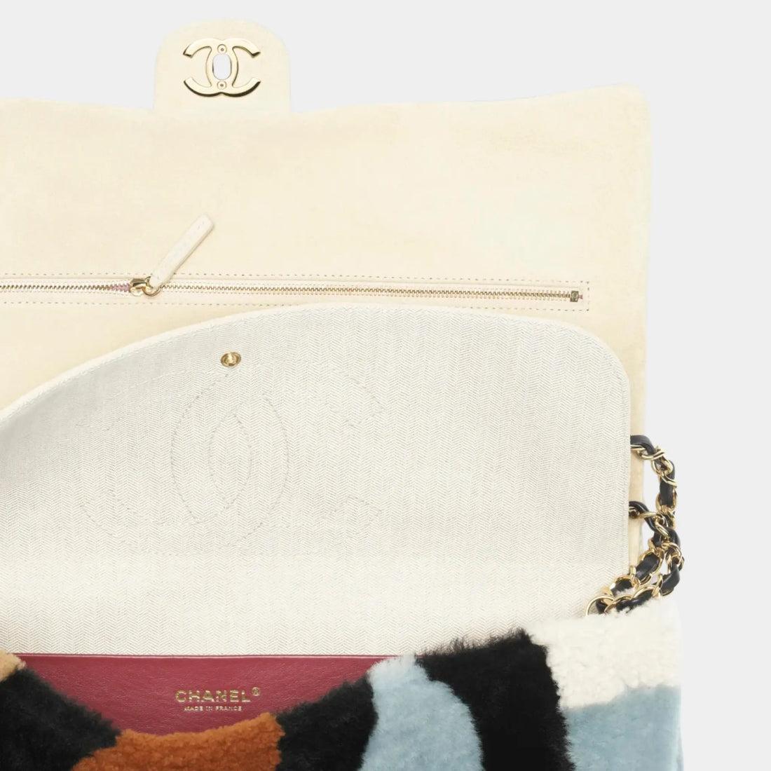 Chanel Maxi Flap bag Shearling Lambskin & Gold-Tone Metal blue, brown, black 