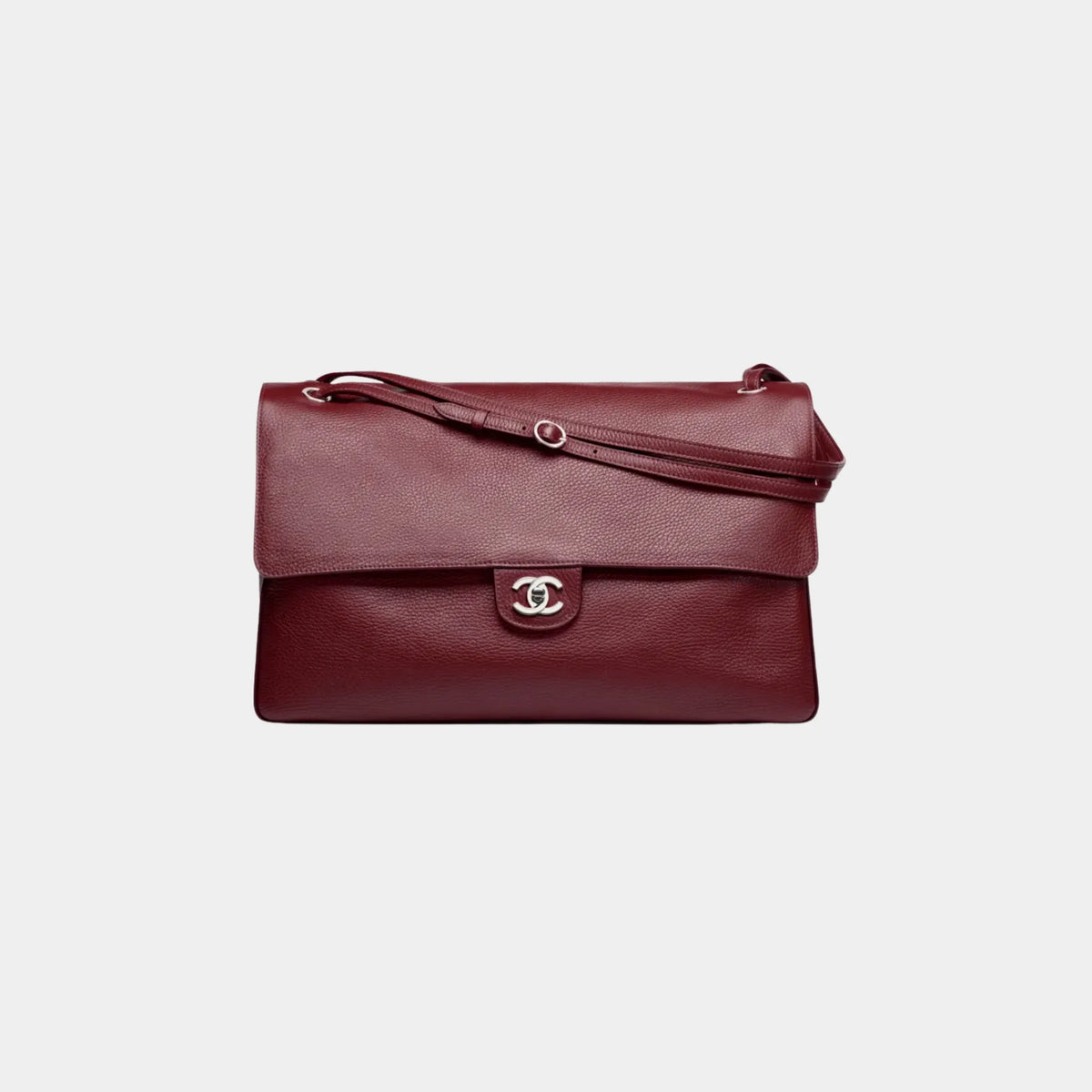 Maxi Flapbag in Grained Calfskin & Silver Metal