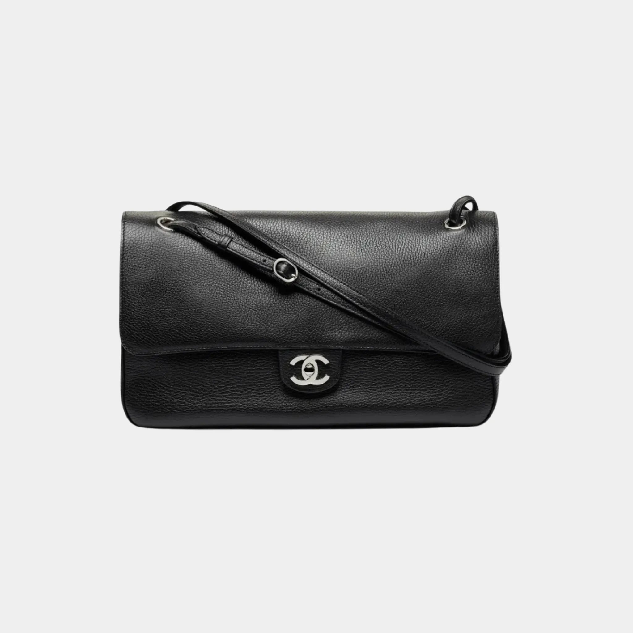 Chanel Maxi Flapbag in Silver Metal &amp; Grained Calfskin, Black, Front
