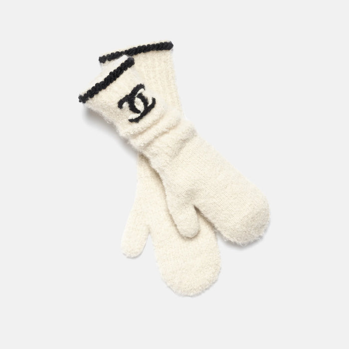 Chanel Mittens Cashmere & Alpaca — Coco Neige 2026
