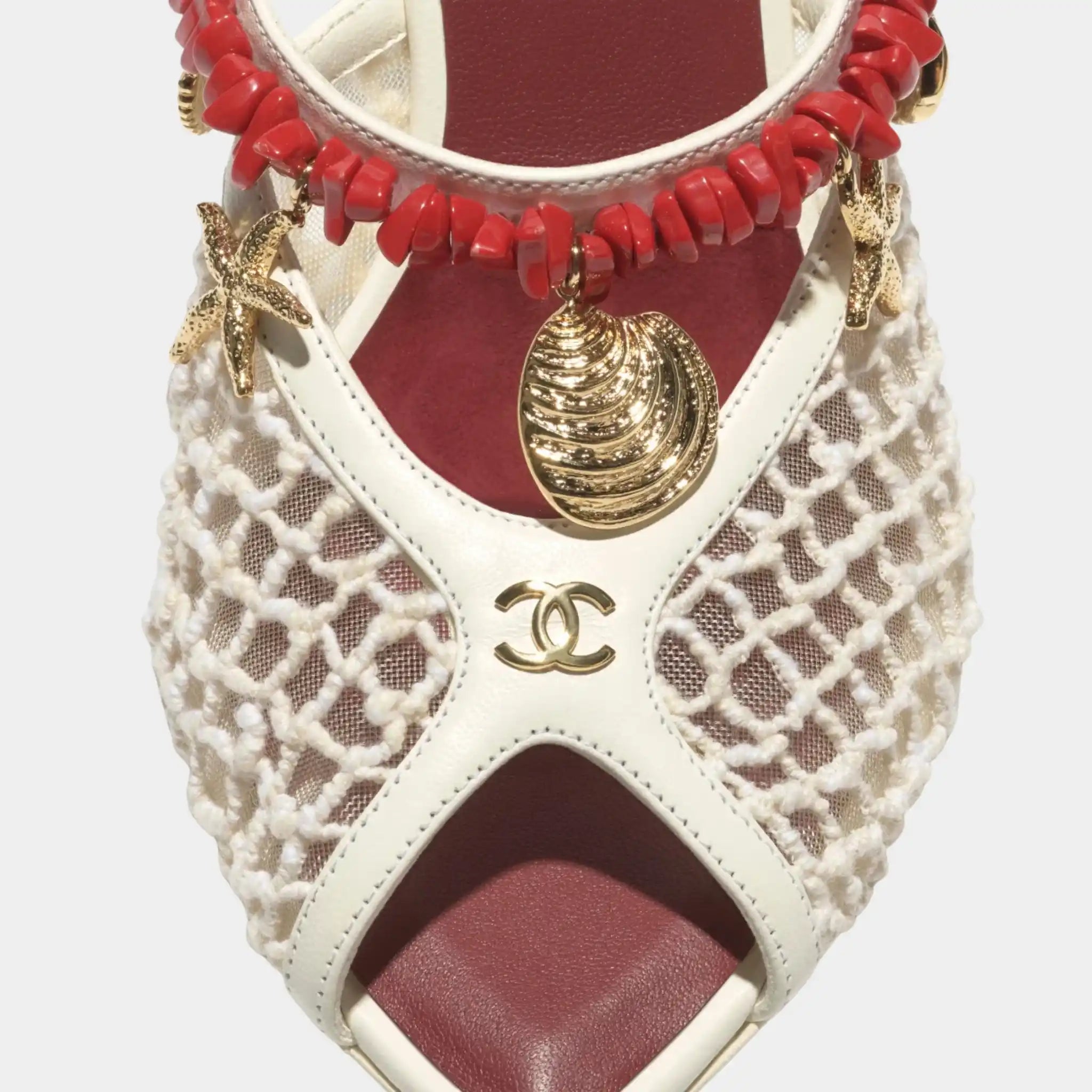 Chanel Mules in Mesh Cotton Lambskin Resin &amp; Metal, White, Close